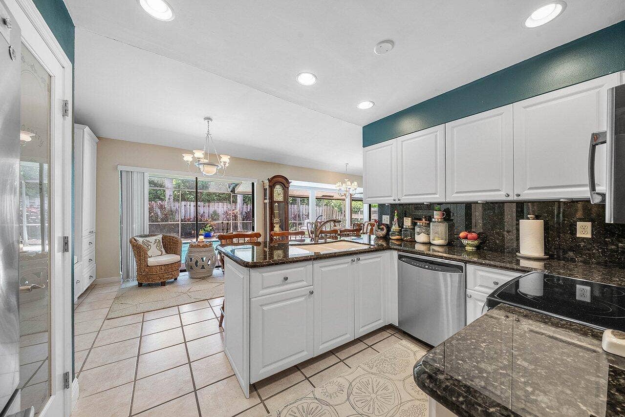 2371 NW 30th Road, Boca Raton, FL 33431 013-2371Northwest30thRoad-BocaRaton-FL-3