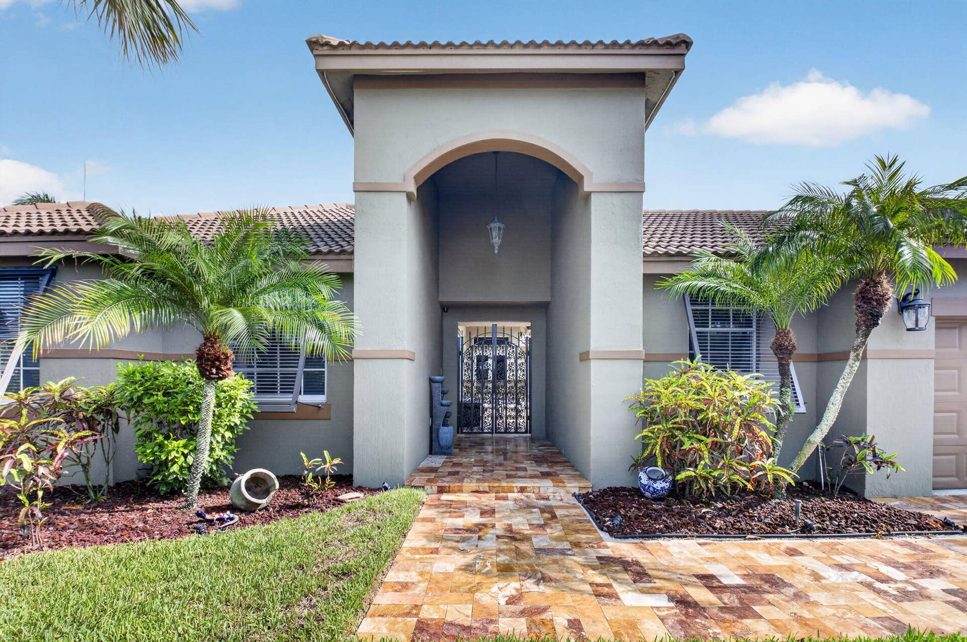 1590 SW 4TH Circle, Boca Raton, FL 33486 5-web-or-mls-DSC_2386