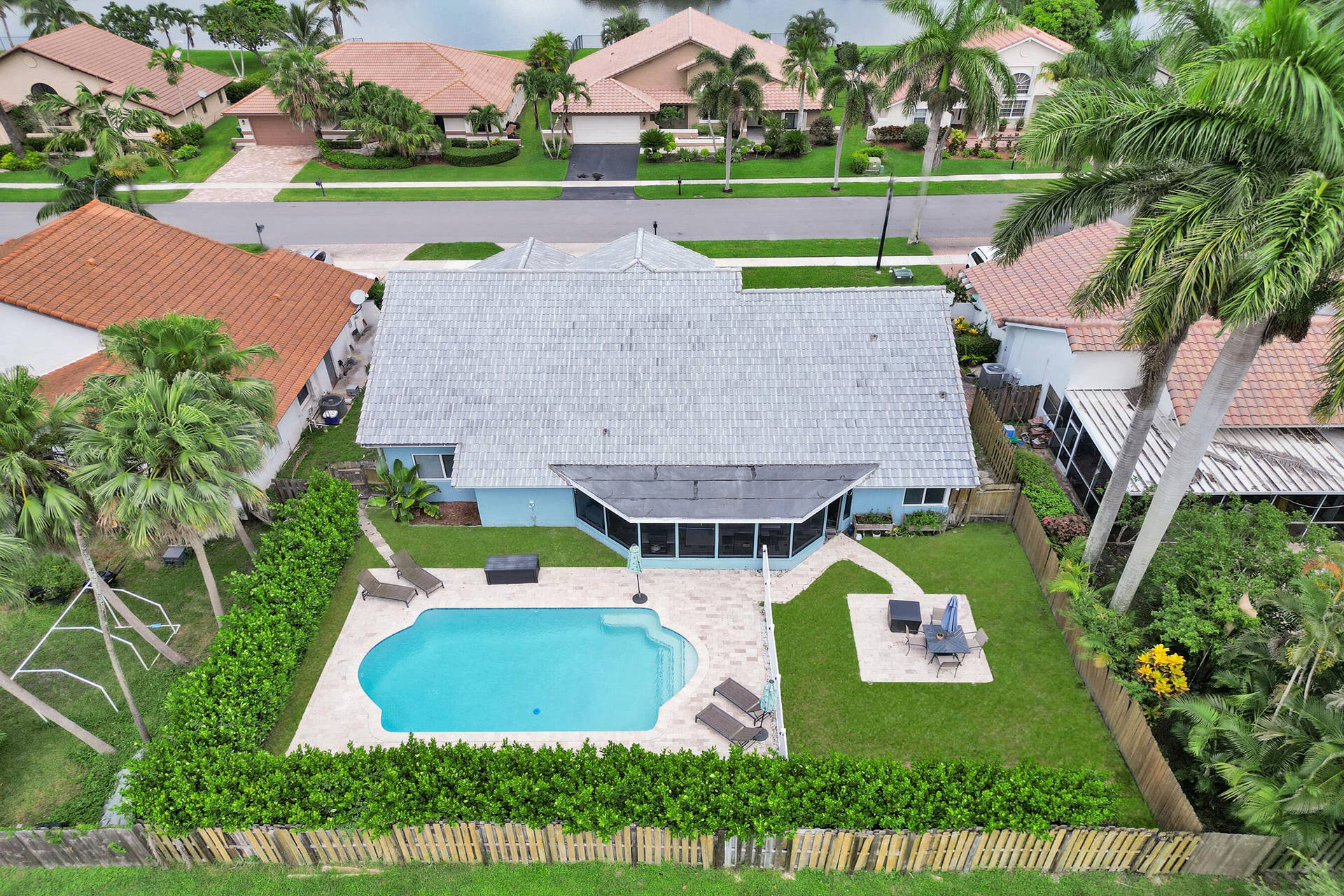 1711 W Oak Knoll Circle, Davie, FL 33324 Photo Jul 27 2026, 2 35 34 PM