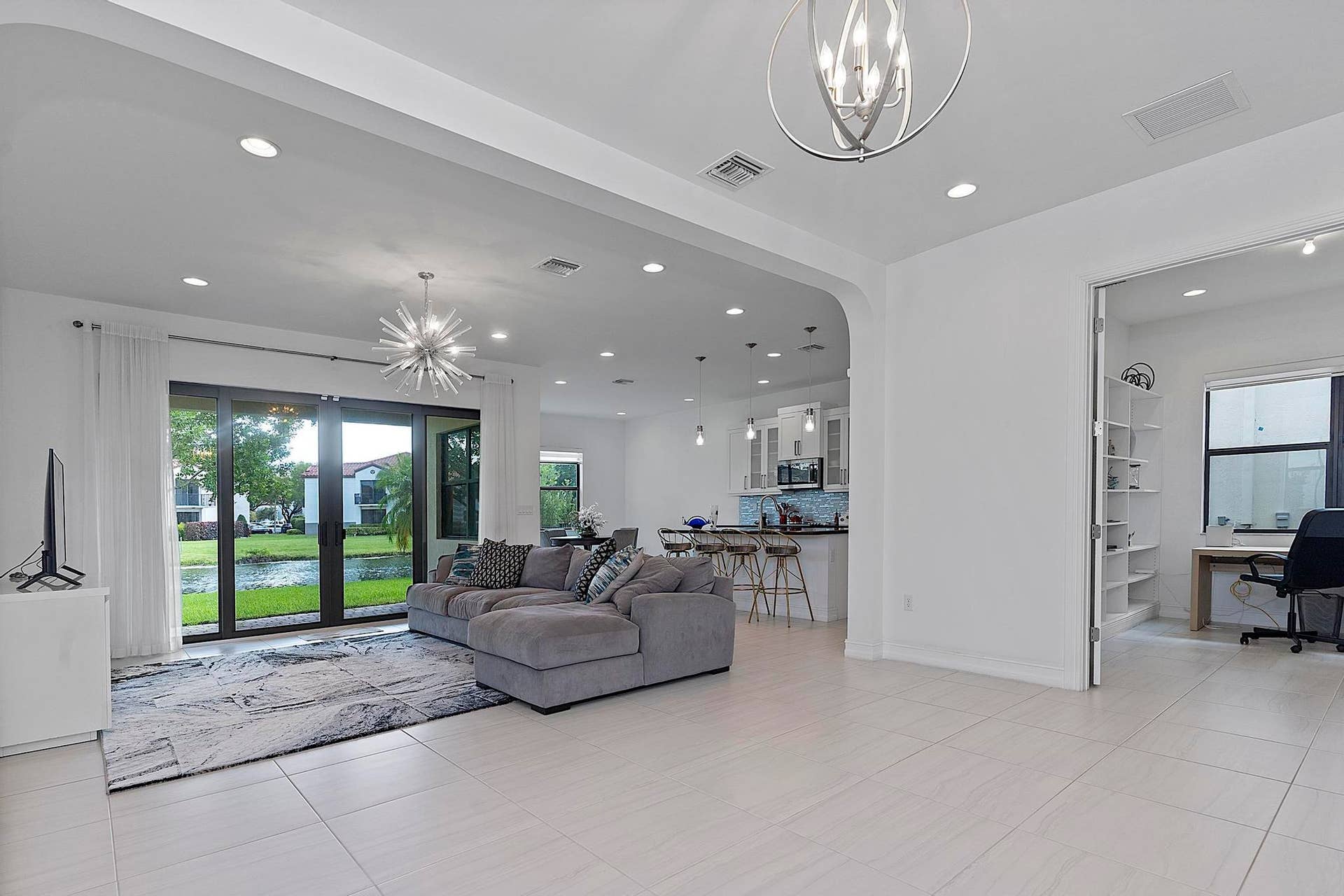 11824 SW 13th Court, Pembroke Pines, FL 33025 11824 SW 13 Ct Pembroke Pines, Fl 32025