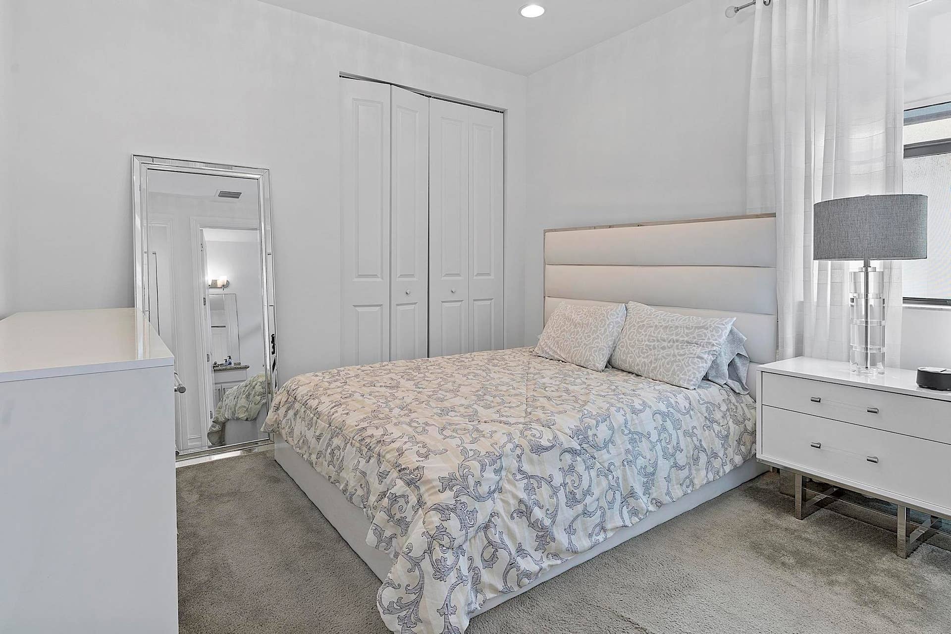 11824 SW 13th Court, Pembroke Pines, FL 33025 11824 SW 13 Ct Pembroke Pines, Fl 32025