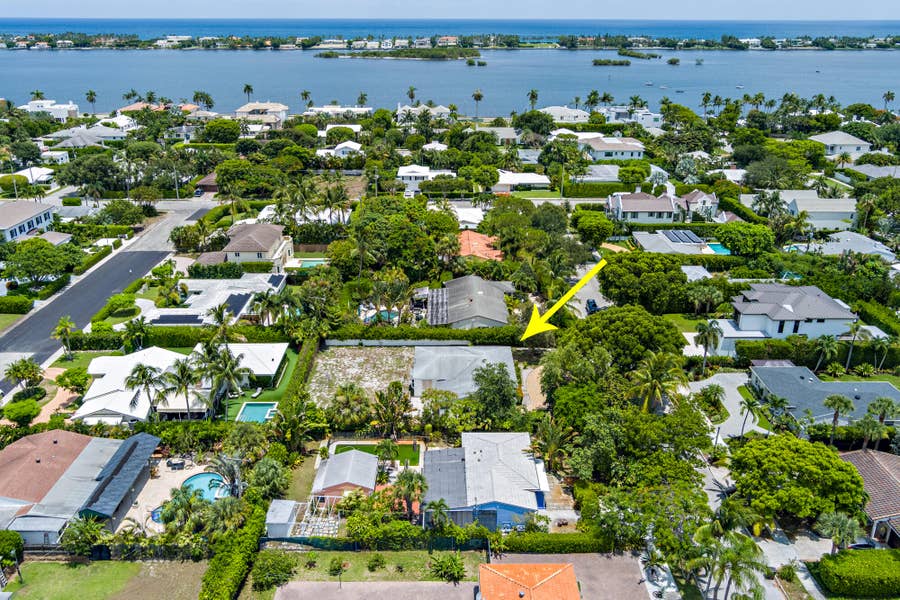Property photo for 223 Ashworth Street, West Palm Beach, FL