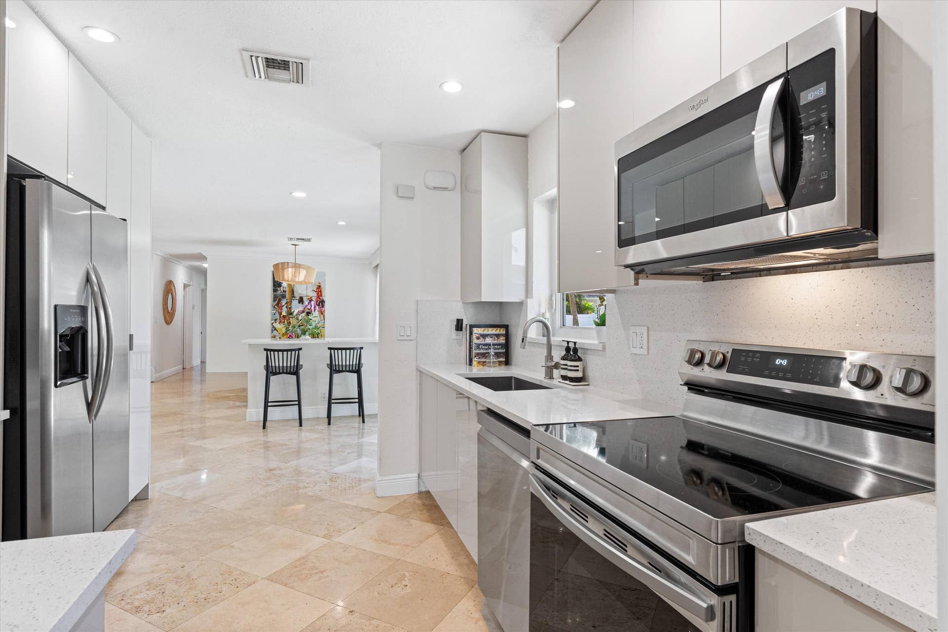 2740 NE 25th Place, Fort Lauderdale, FL 33305 10-2740 NE 25th Place Ft. Lauderdale, FL