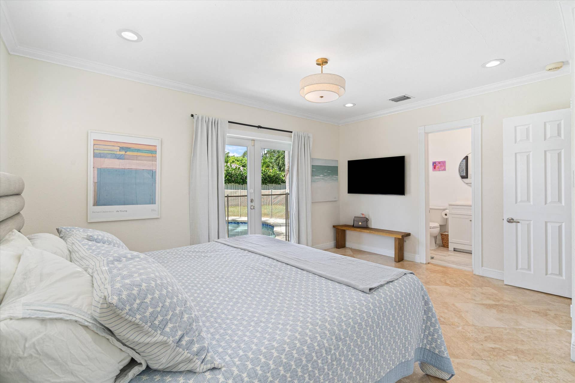 2740 NE 25th Place, Fort Lauderdale, FL 33305 18-2740 NE 25th Place Ft. Lauderdale, FL