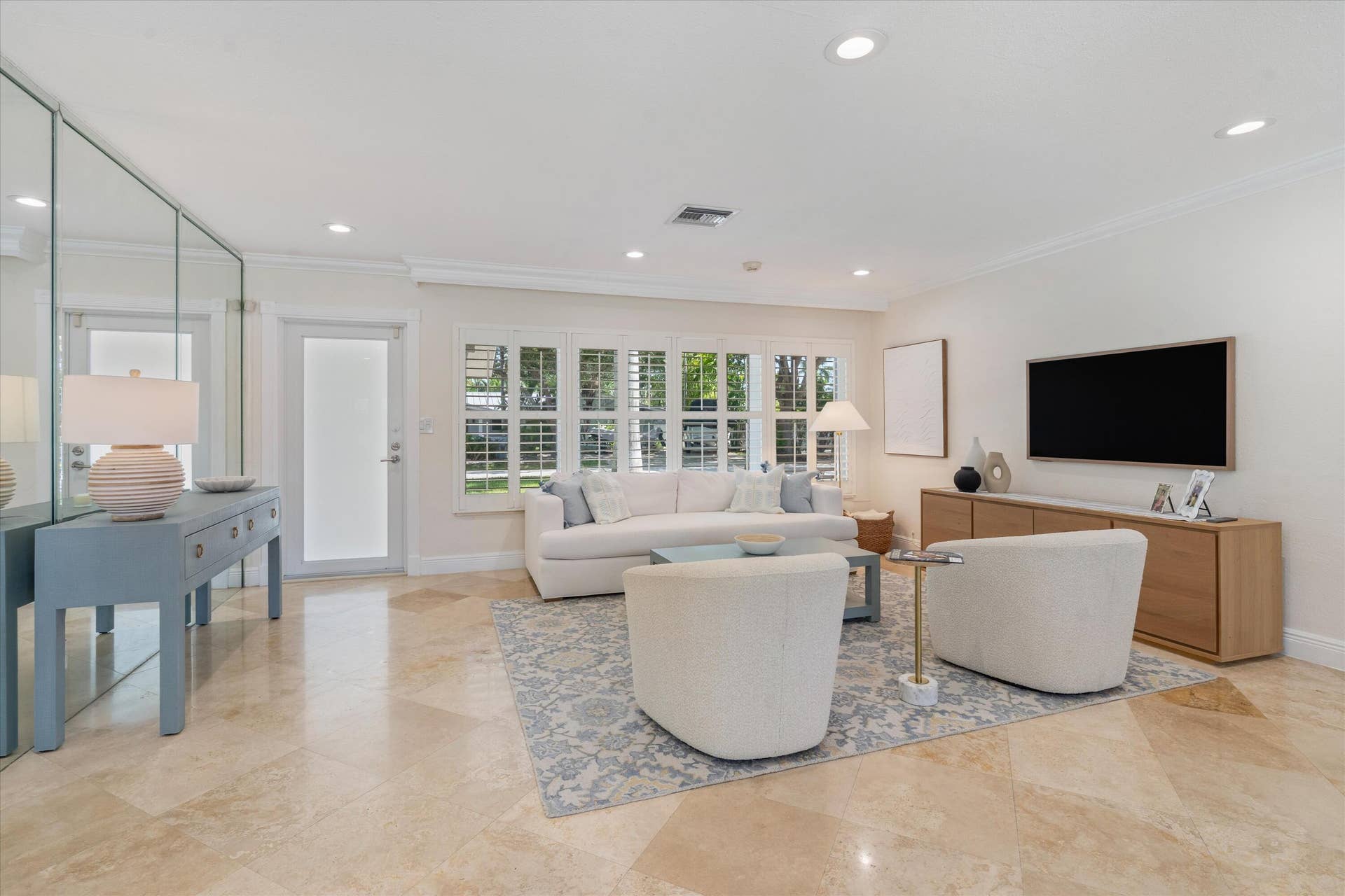 2740 NE 25th Place, Fort Lauderdale, FL 33305 05-2740 NE 25th Place Ft. Lauderdale, FL