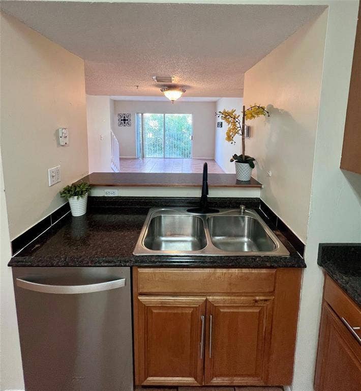 167 RIVIERA Circle, Weston, Weston, FL 33326 GetMedia.ashx-39