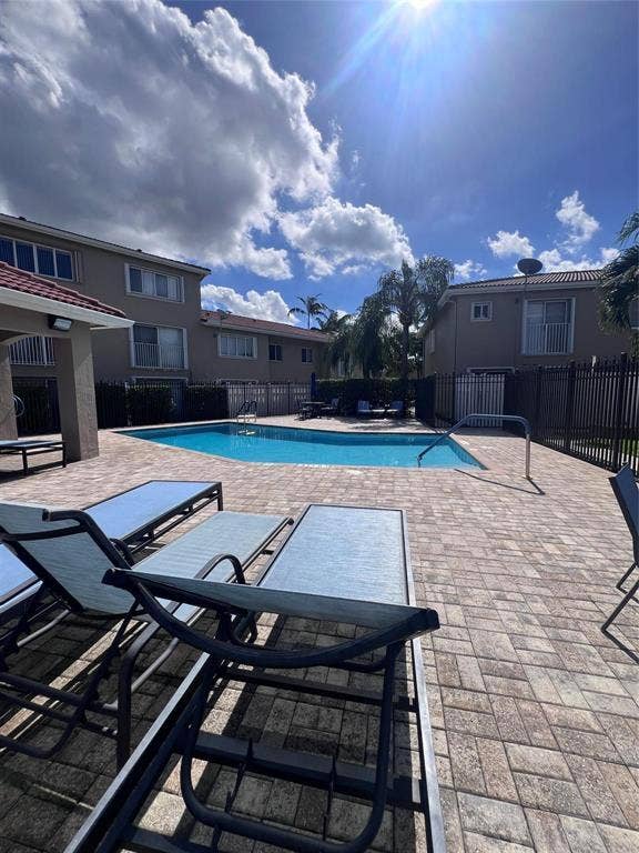 167 RIVIERA Circle, Weston, Weston, FL 33326 GetMedia.ashx-56