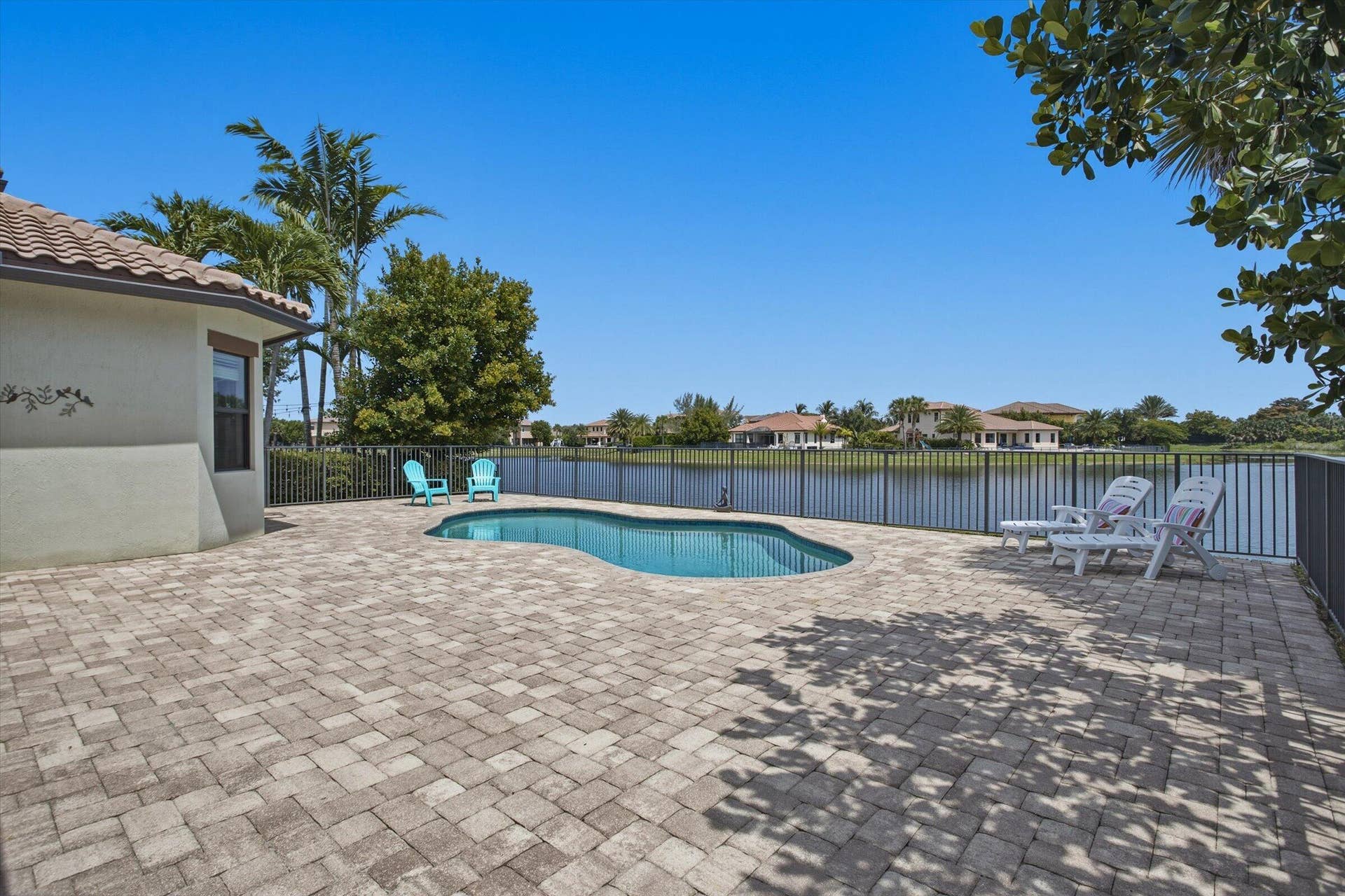 11513 NW 81st Place, Parkland, FL 33076 Pool