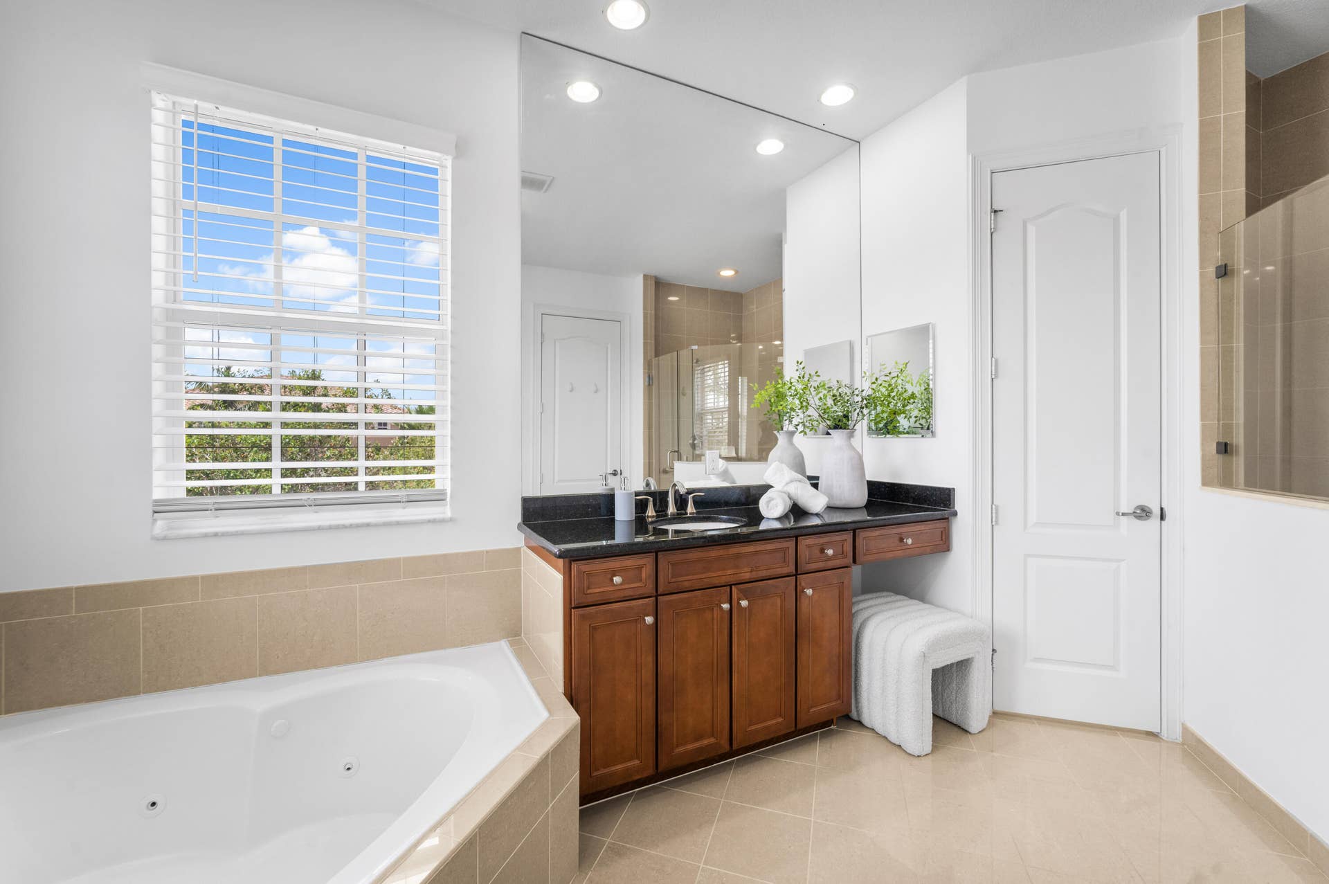 10111 EDGEWATER Court, Parkland, FL 33076 A7_01715