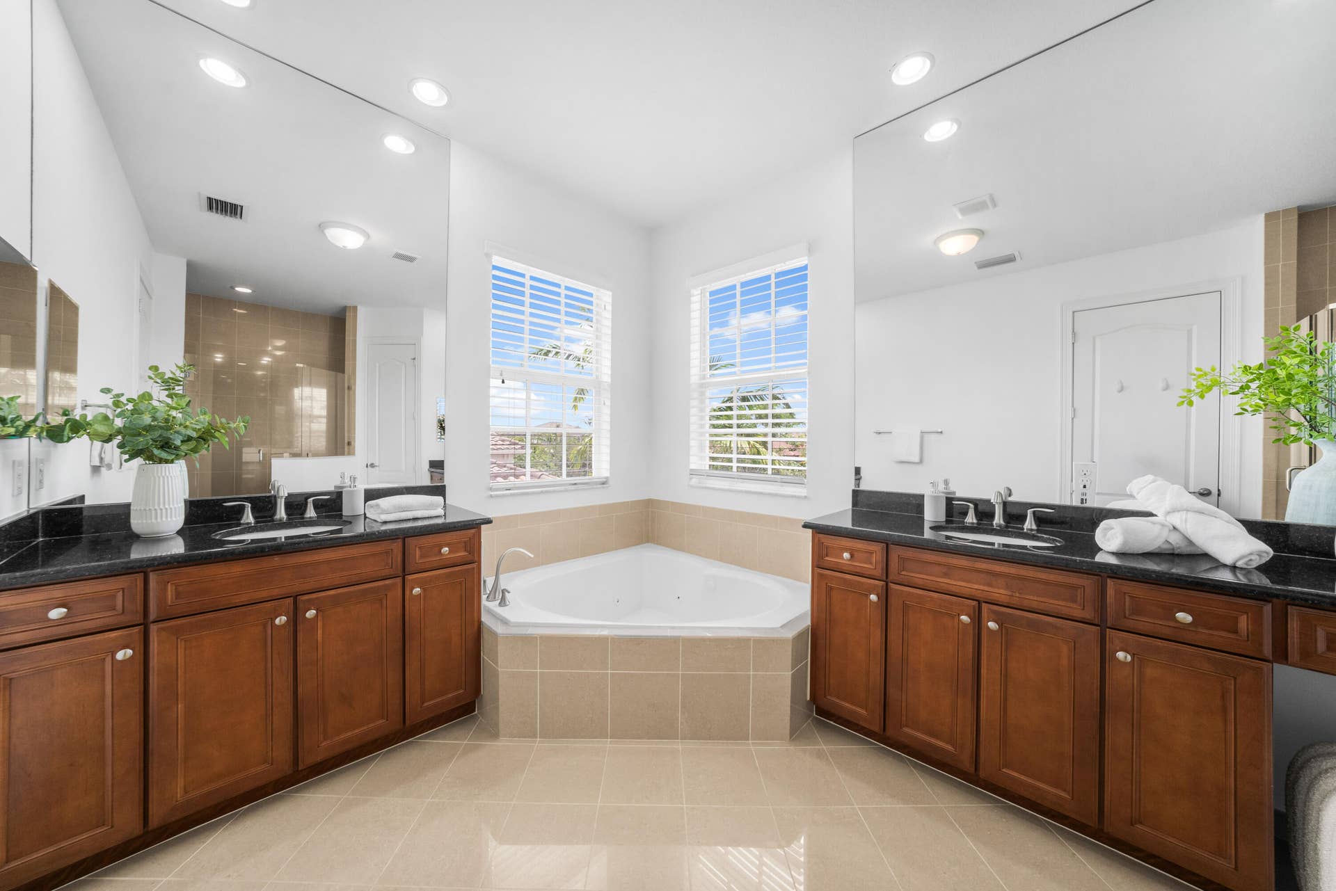 10111 EDGEWATER Court, Parkland, FL 33076 A7_01705