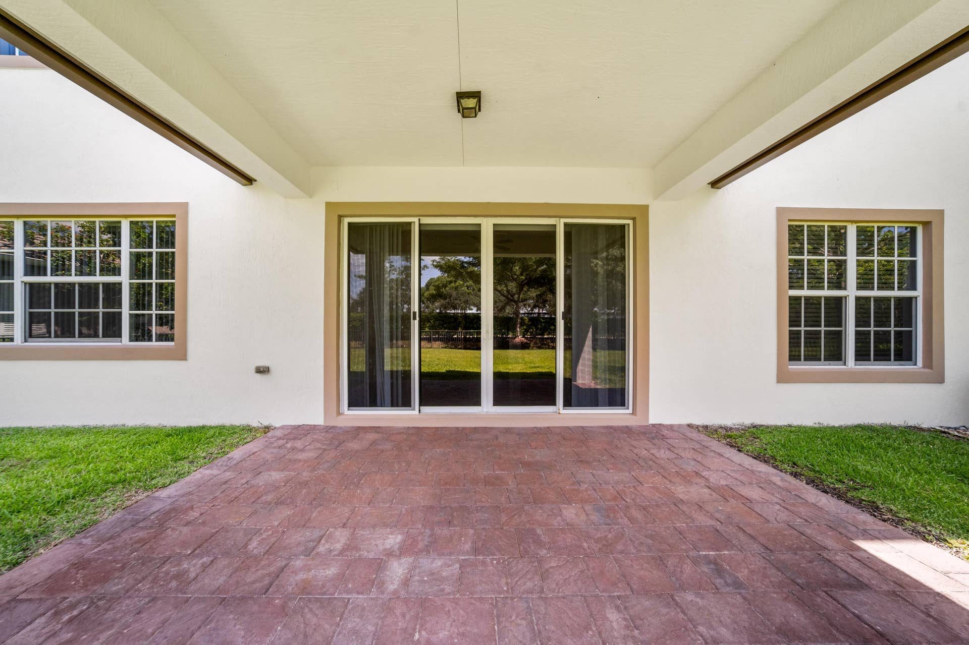 10111 EDGEWATER Court, Parkland, FL 33076 A7_01346
