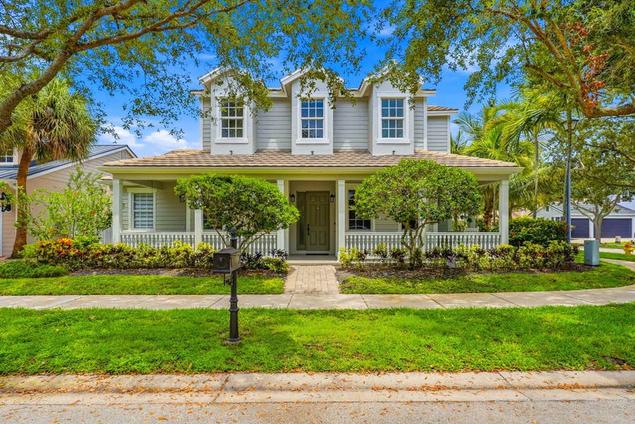 Property photo for 4762 VILLAGE Way, Davie, FL