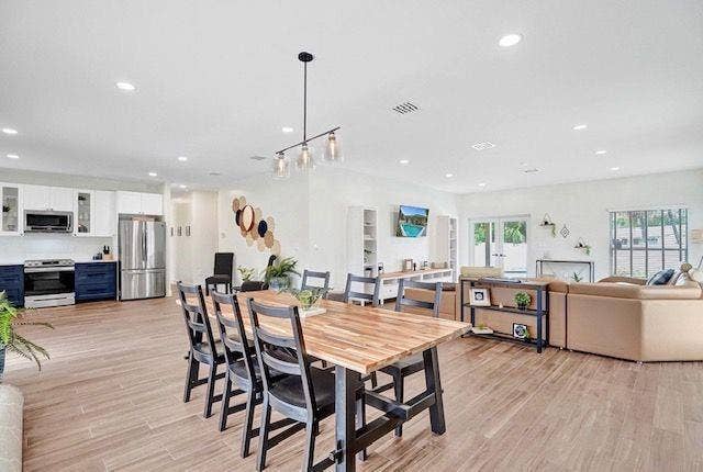 2622 NE 27TH Avenue, Lighthouse Point, FL 33064 KITCHEN DINING GREAT ROOM