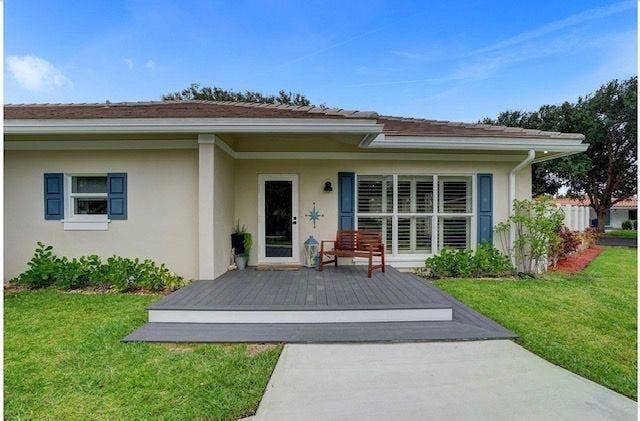 2622 NE 27TH Avenue, Lighthouse Point, FL 33064 FRONT ENTRY