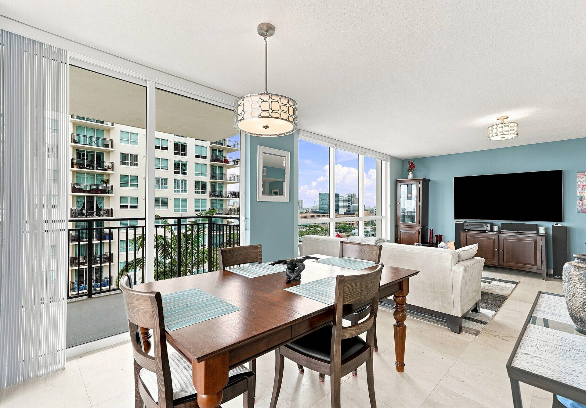 600 W Las Olas Boulevard, #1203s, Fort Lauderdale, FL 33312 29_dsc00238