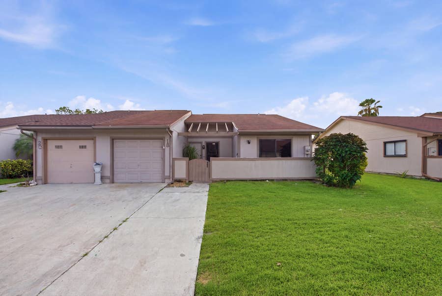 Property photo for 18 WINCHMORE Lane, Boynton Beach, FL