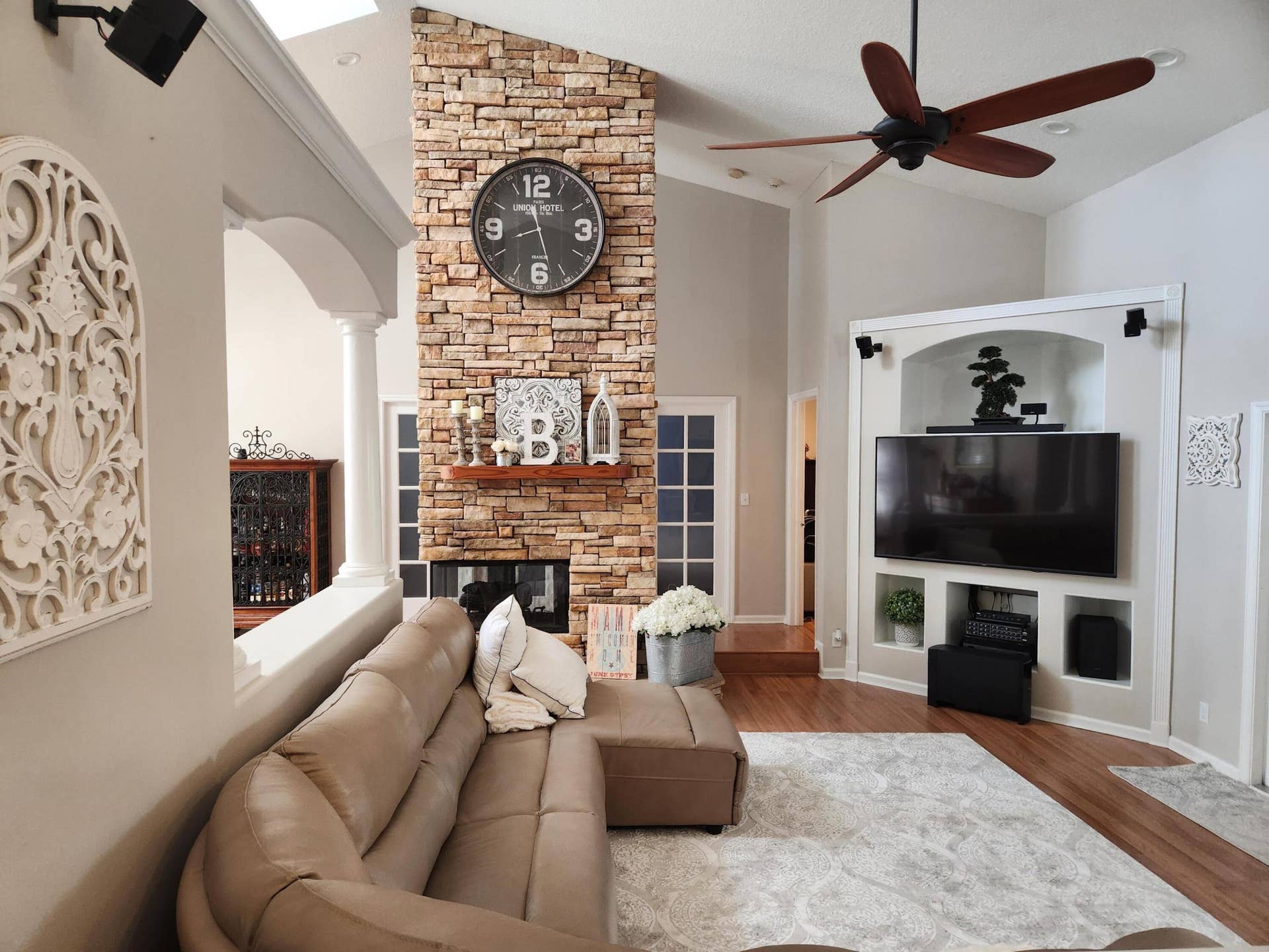 6303 Royal Palm Beach Boulevard, West Palm Beach, FL 33412 livingroom