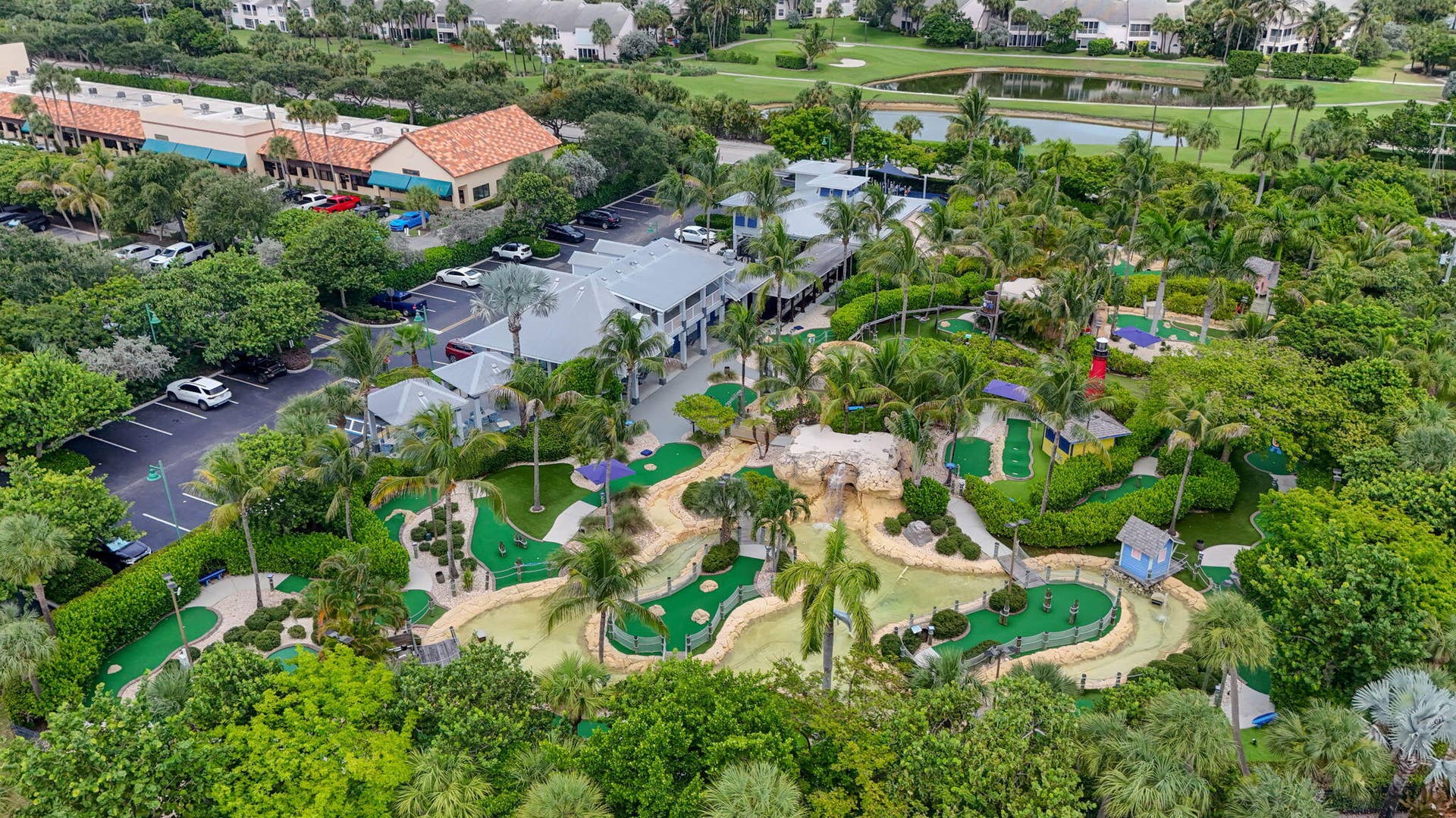 131 INLET WATERS Circle, Jupiter, FL 33477 THE BURGER SHACK PUTT-PUTT