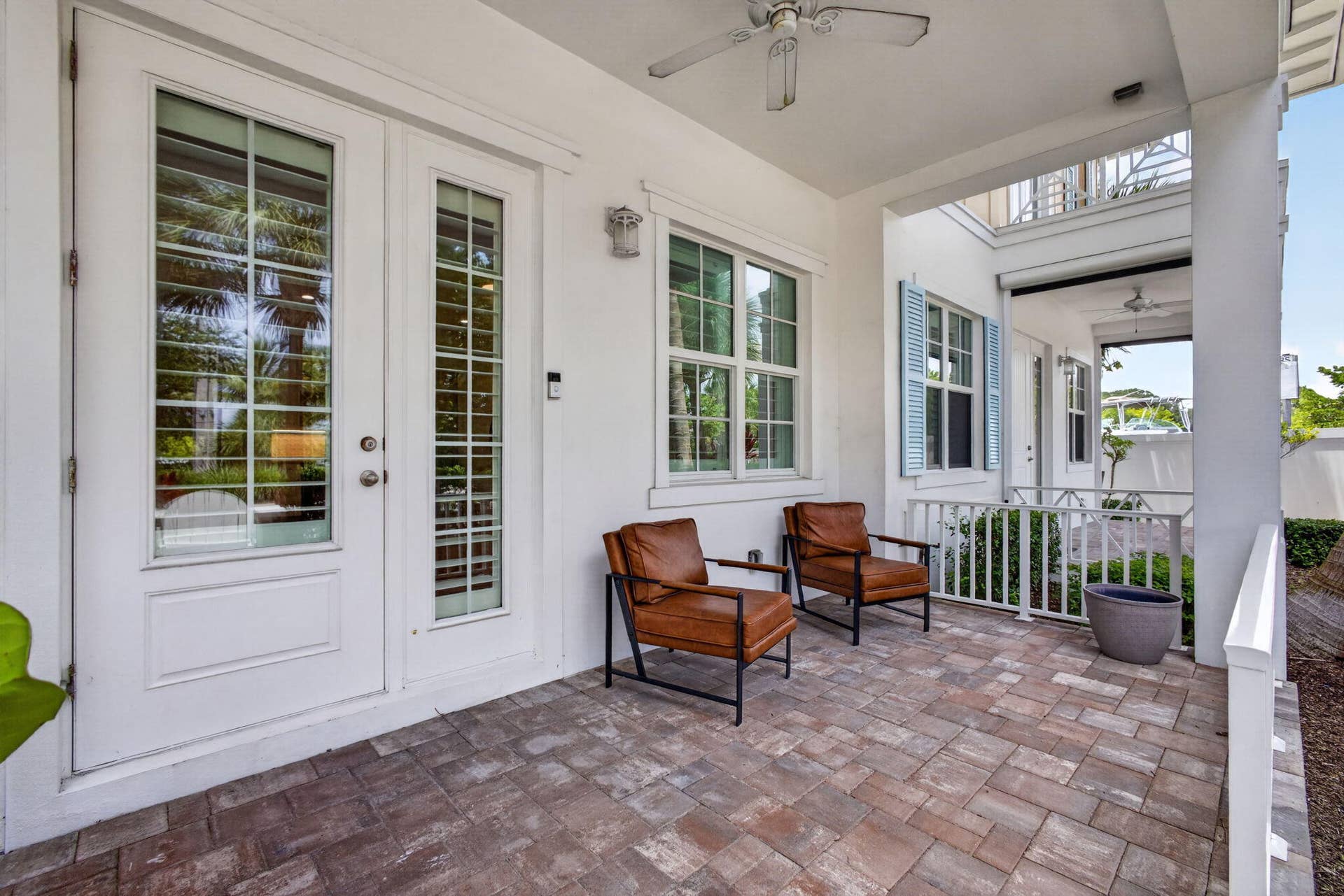 131 INLET WATERS Circle, Jupiter, FL 33477 GENEROUS BRICK PAVER PORCH