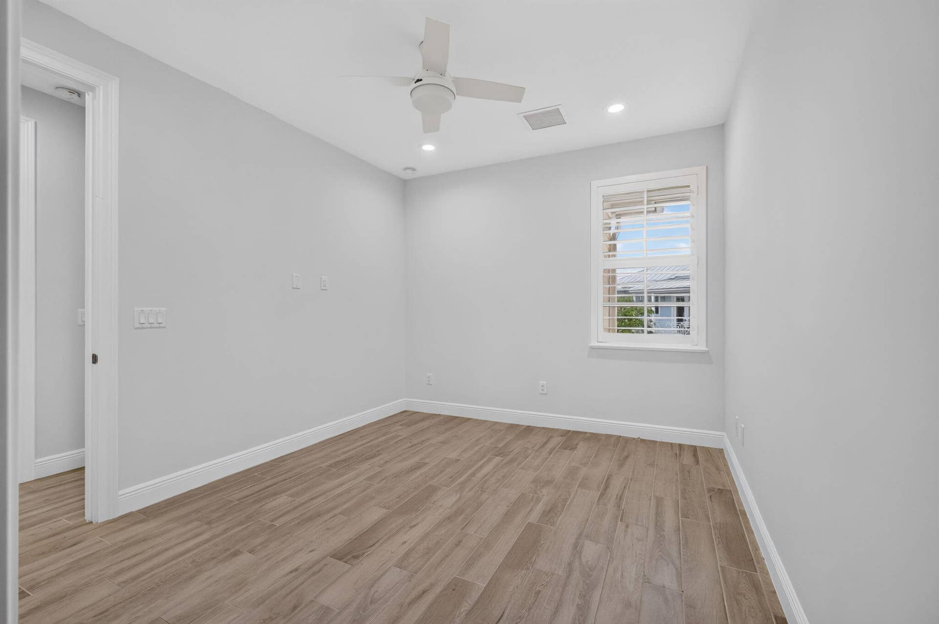 131 INLET WATERS Circle, Jupiter, FL 33477 3RD BEDROOM