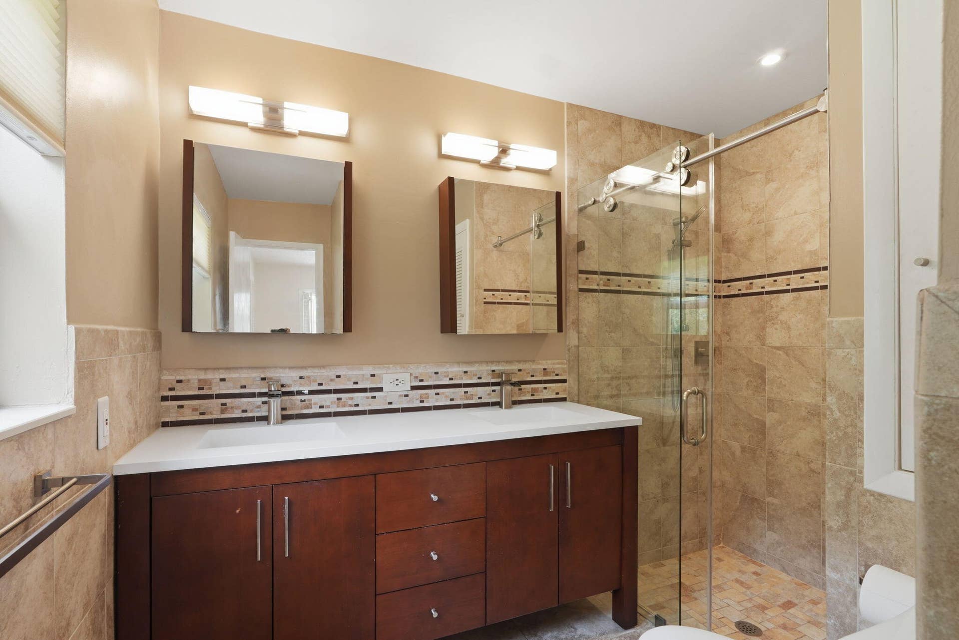 601 NW 71ST Avenue, Plantation, FL 33317 23-web-or-mls-DSC06663