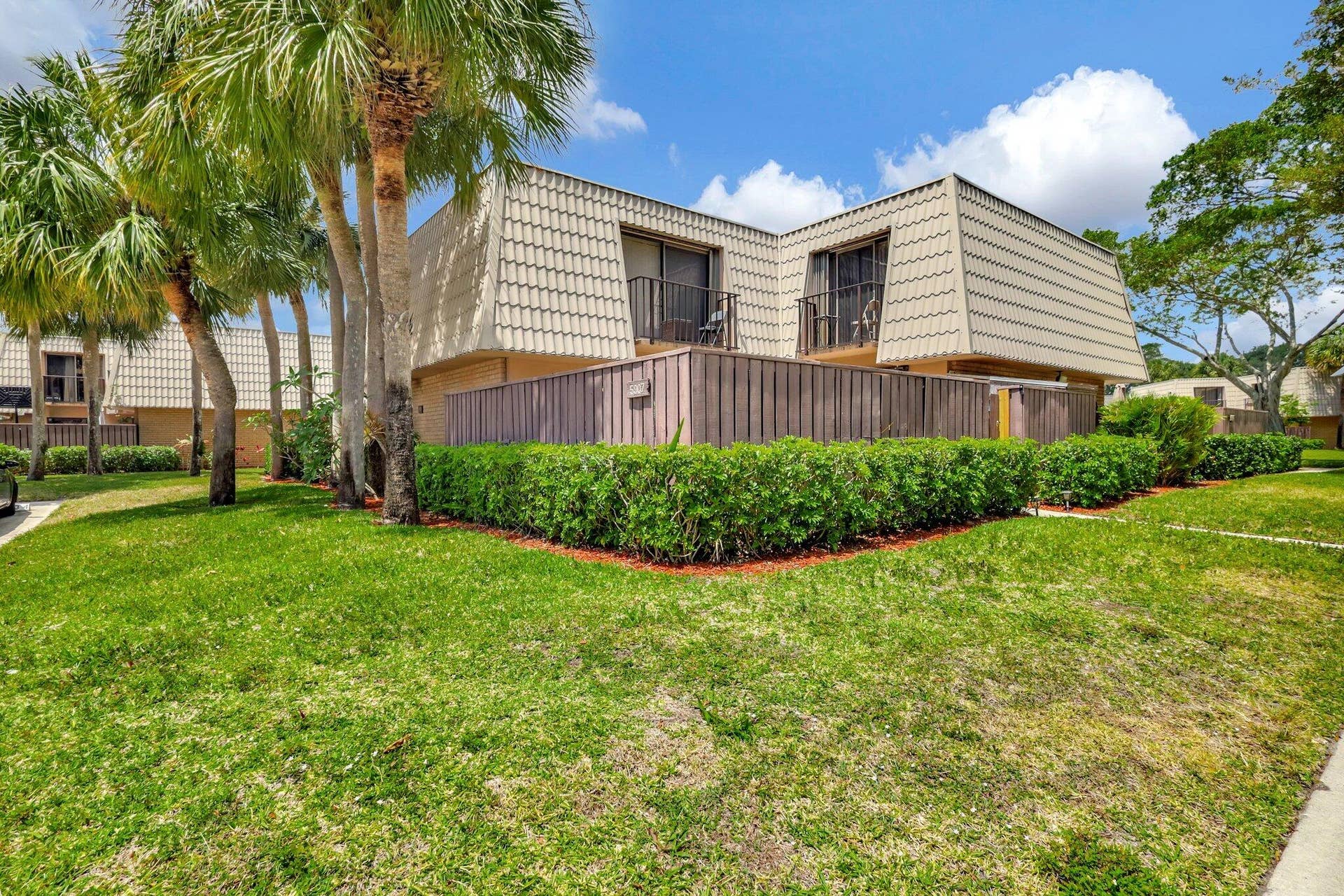 5907 59TH Way, West Palm Beach, West Palm Beach, FL 33409 2-web-or-mls-GMP_1376