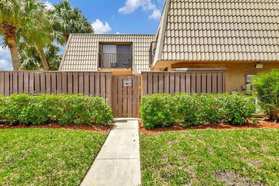 Property photo for 5907 59TH Way, West Palm Beach, FL