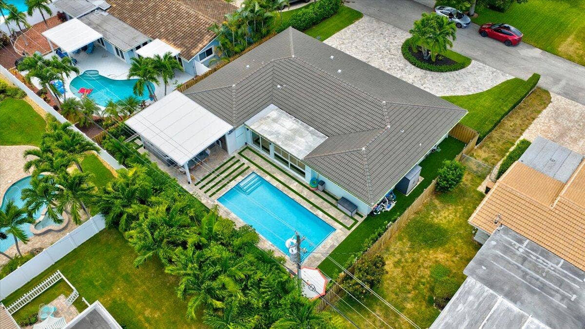 2210 NE 34TH Court, Lighthouse Point, FL 33064 53-DJI_20260726025943_0399_D_400_D_401_D