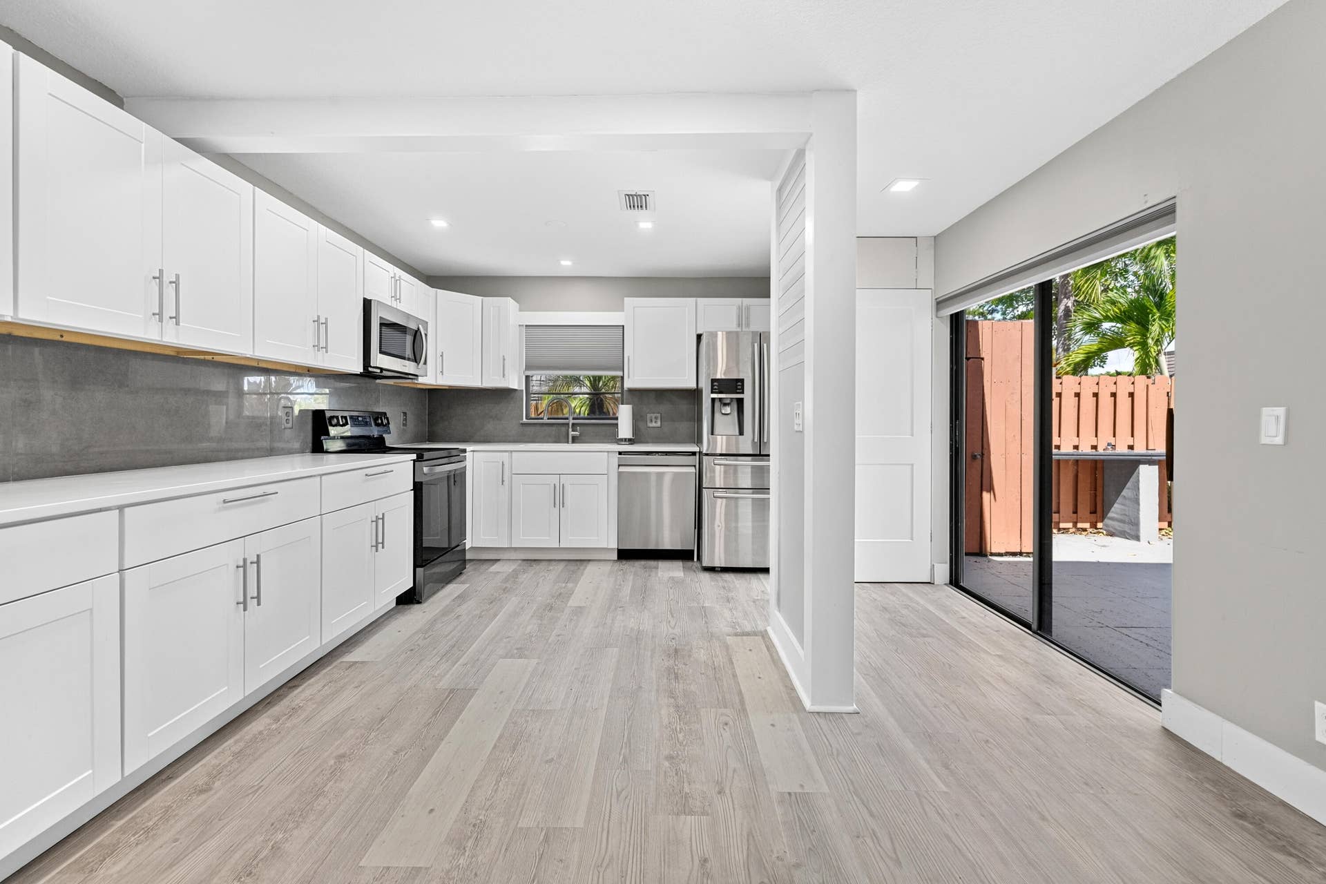 326 Jup Lks Blvd R-9328
