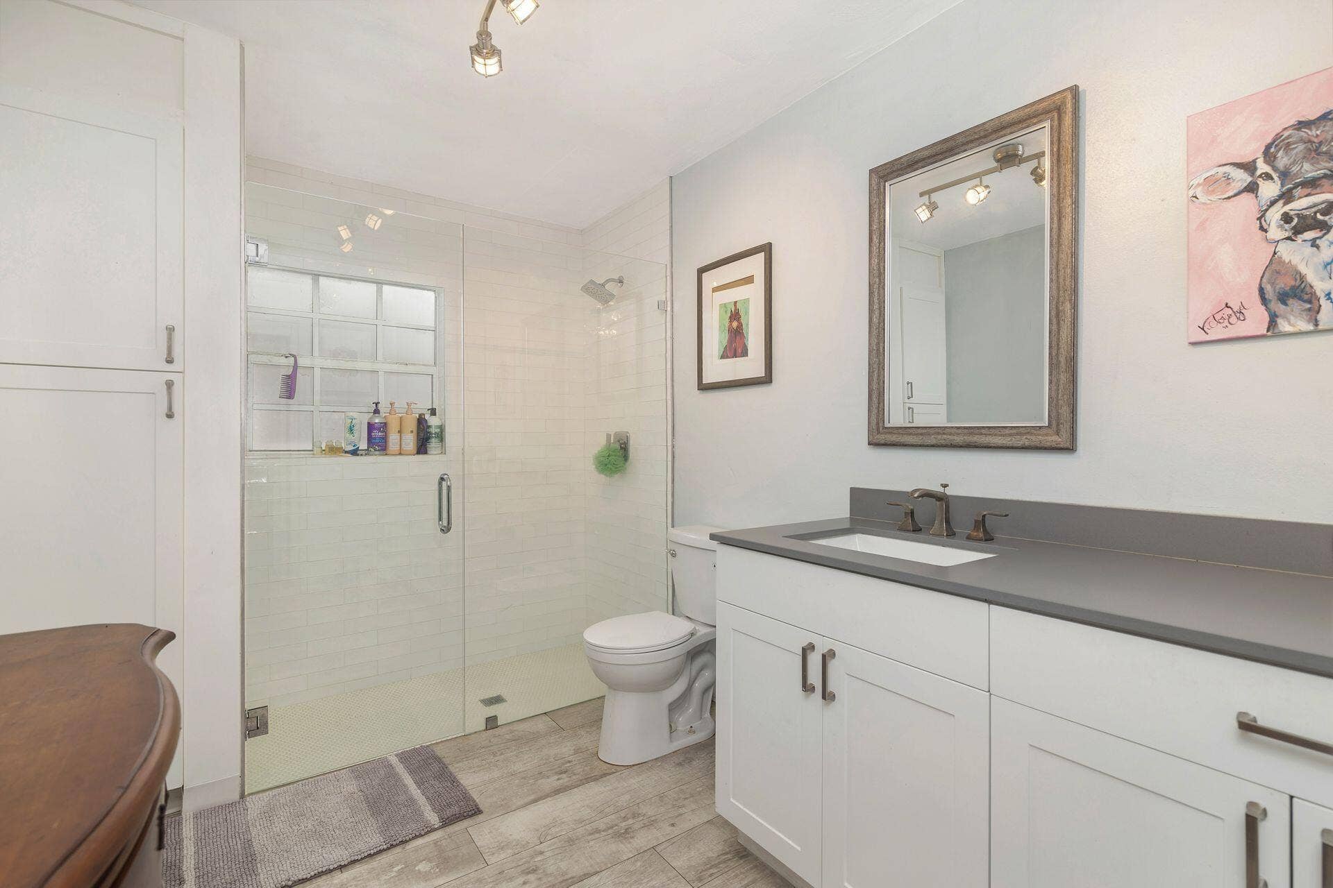 Barn Bathroom