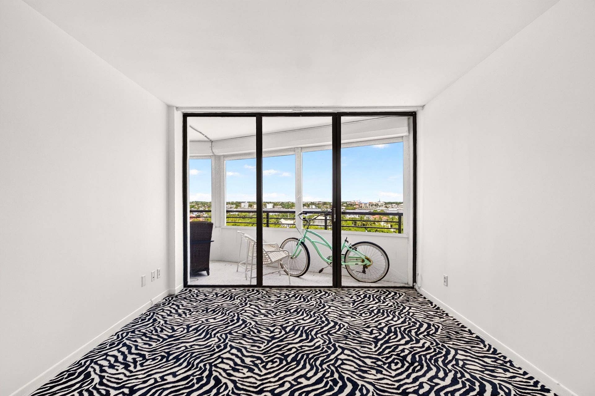 3589 S Ocean Boulevard, #908, South Palm Beach, FL 33480 21-web-or-mls-DSC_9062
