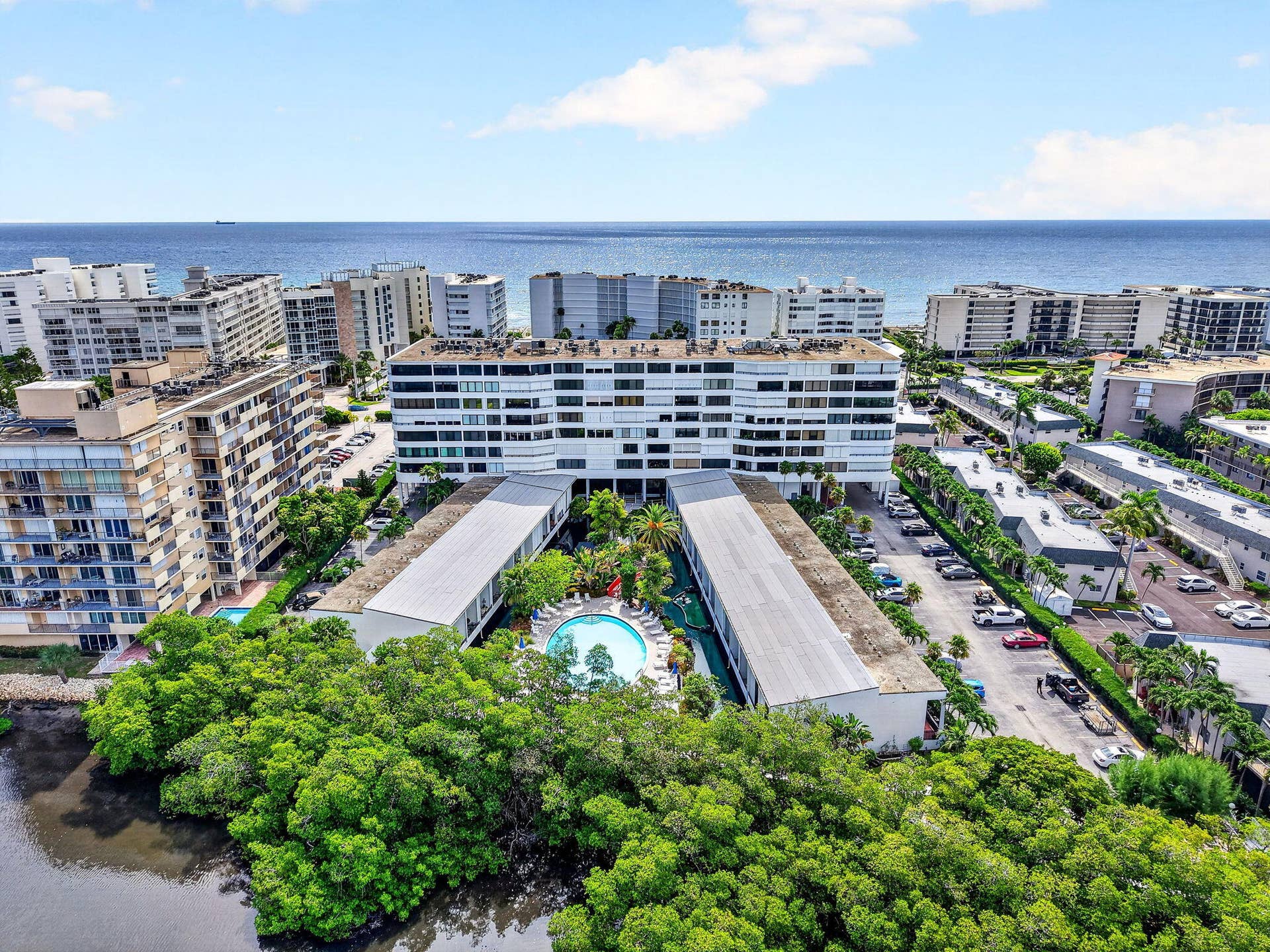 3589 S Ocean Boulevard, #908, South Palm Beach, FL 33480 43-web-or-mls-DJI_20260724104734_0202_D