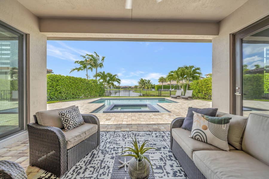 Property photo for 11146 Meridian Drive N, Parkland, FL