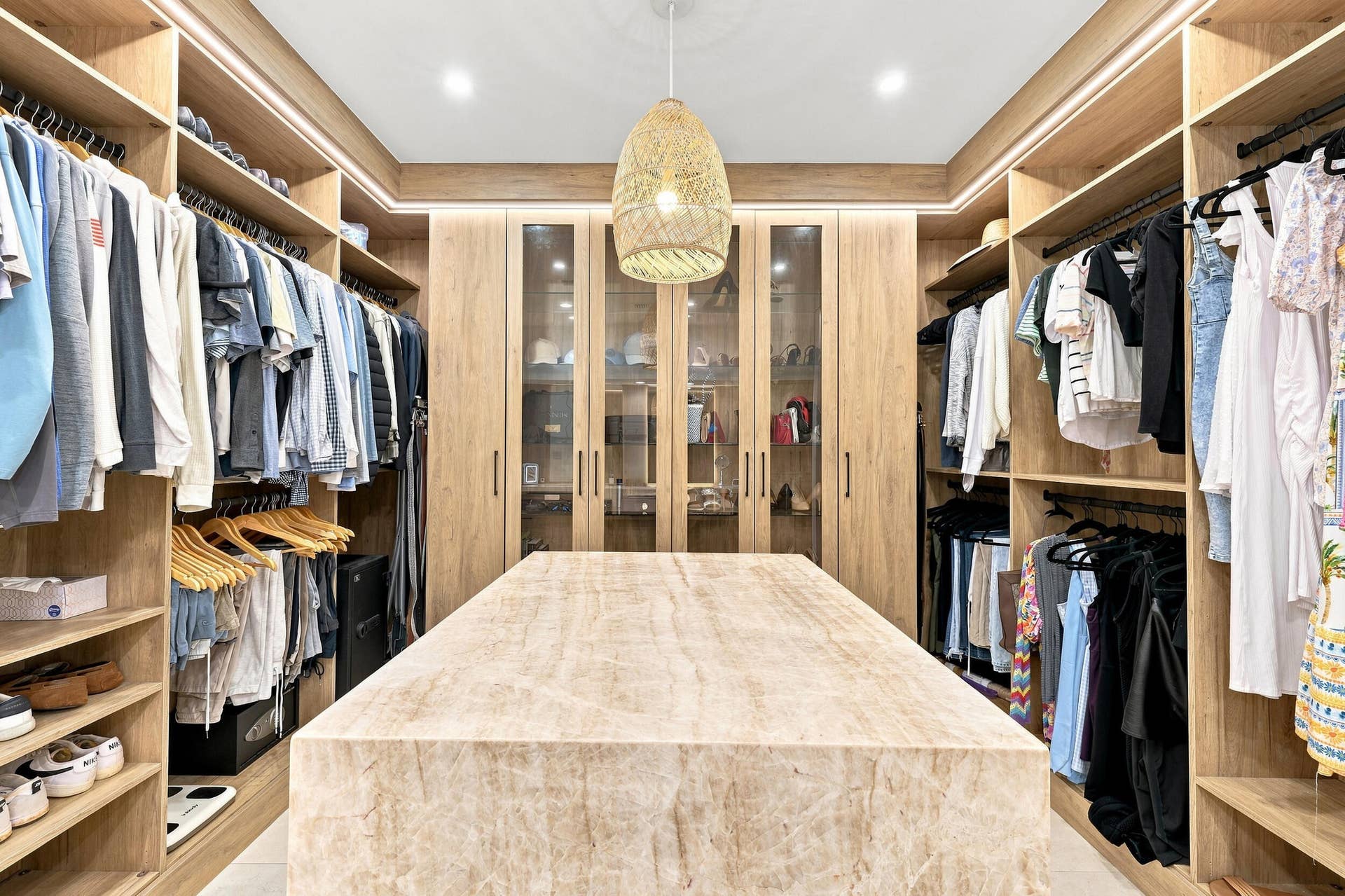7082 Siena Court, Boca Raton, FL 33433 primary closet