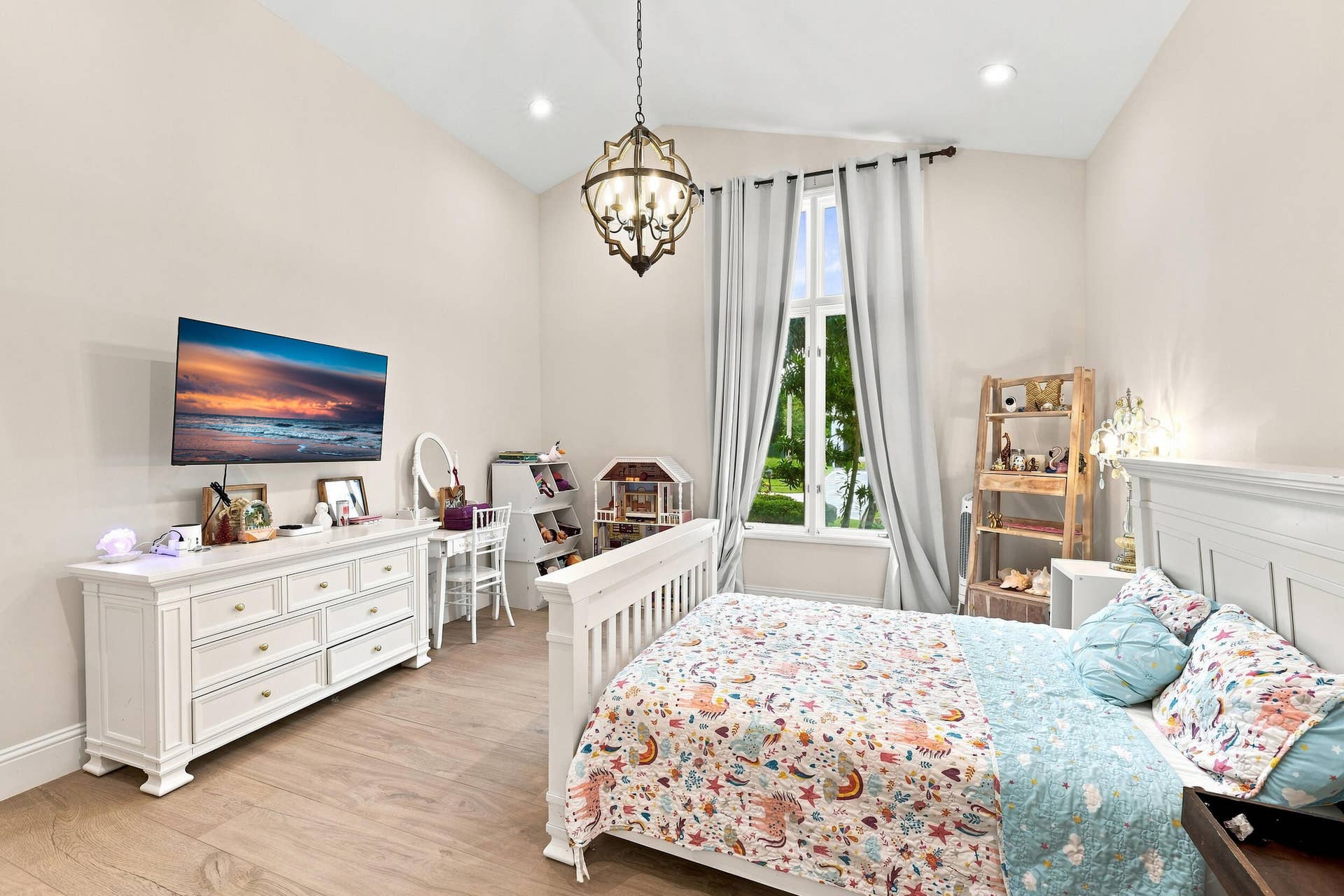 7082 Siena Court, Boca Raton, FL 33433 downtairs befroom 2