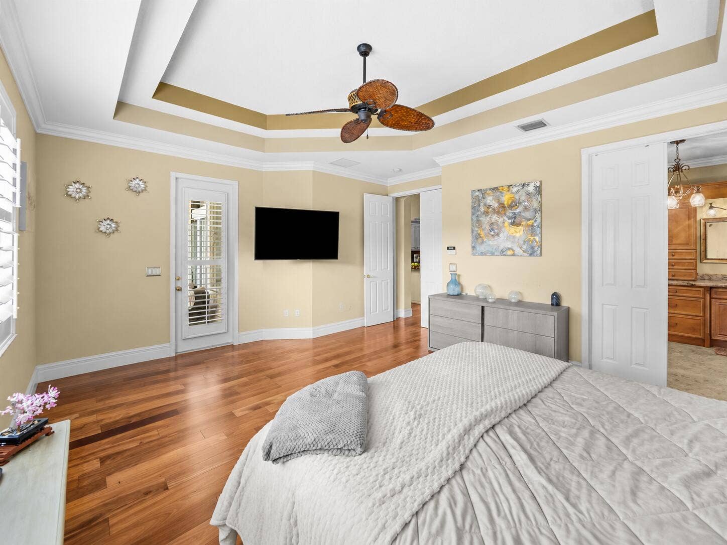 master bed 1
