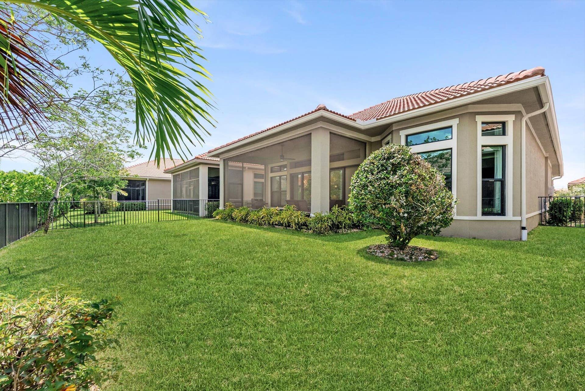 11813 Fortress Run, Parkland, FL 33076 37-37