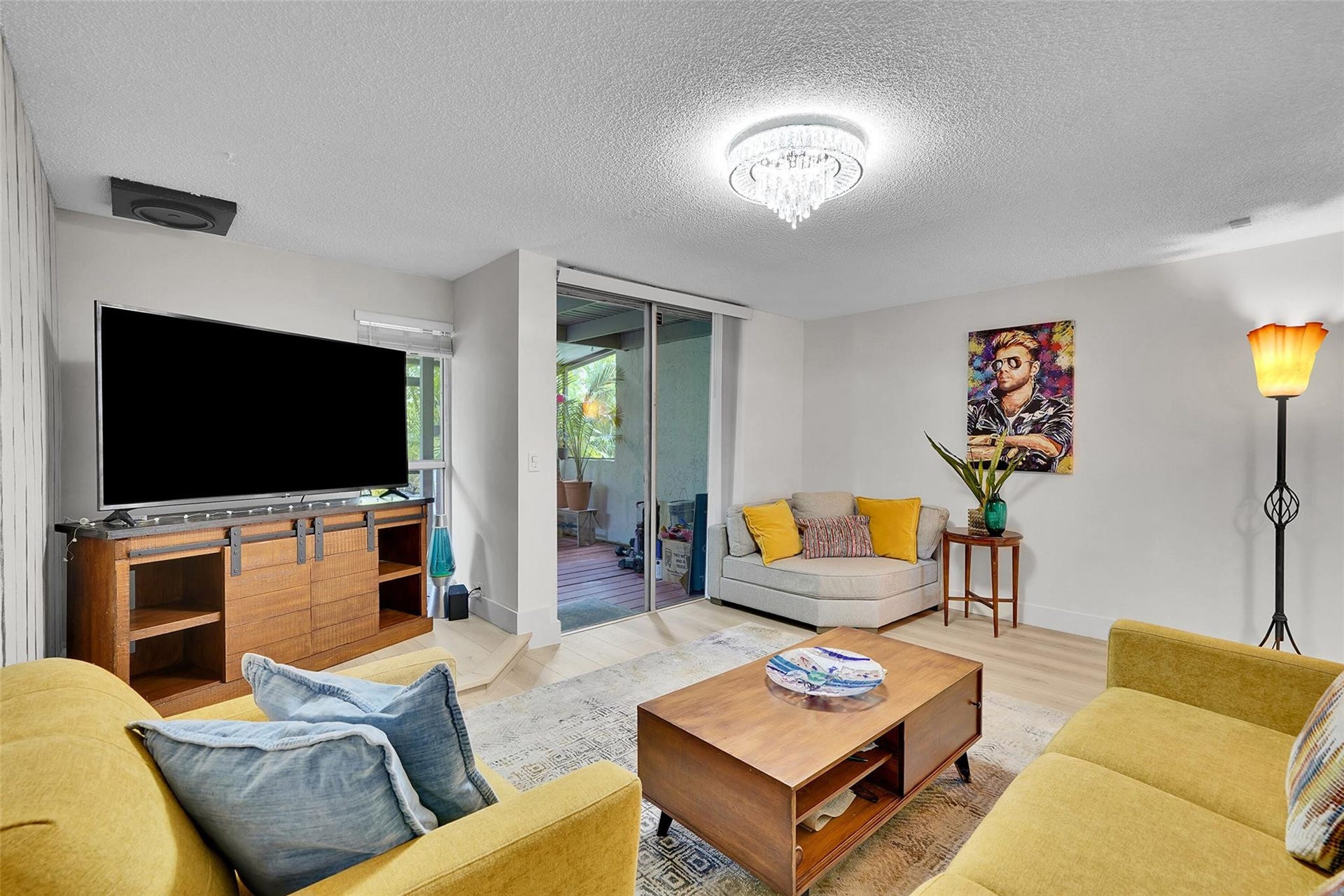 670 Kensington Place, #5B, Wilton Manors, FL 33305 Photo 7