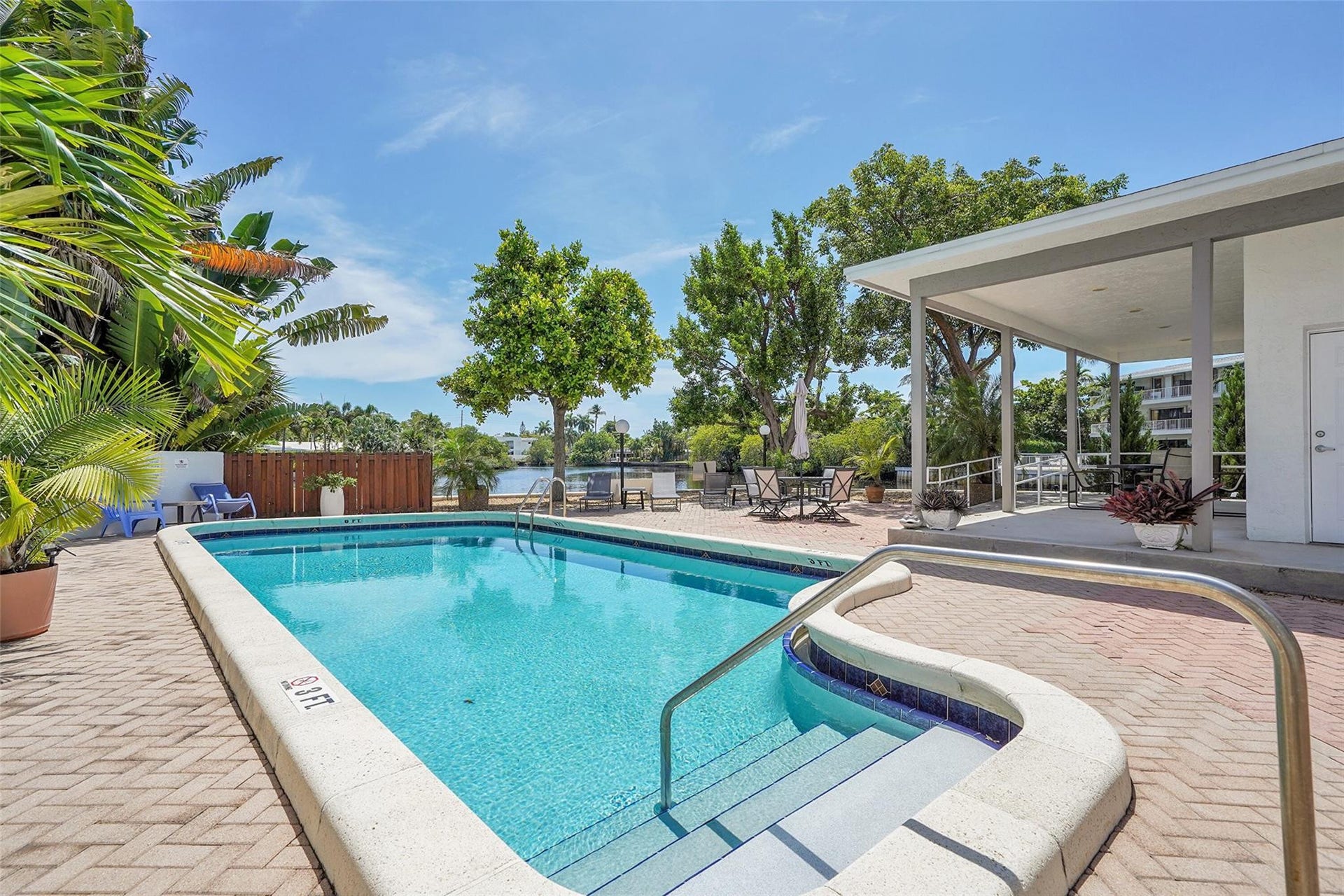 670 Kensington Place, #5B, Wilton Manors, FL 33305 Photo 24