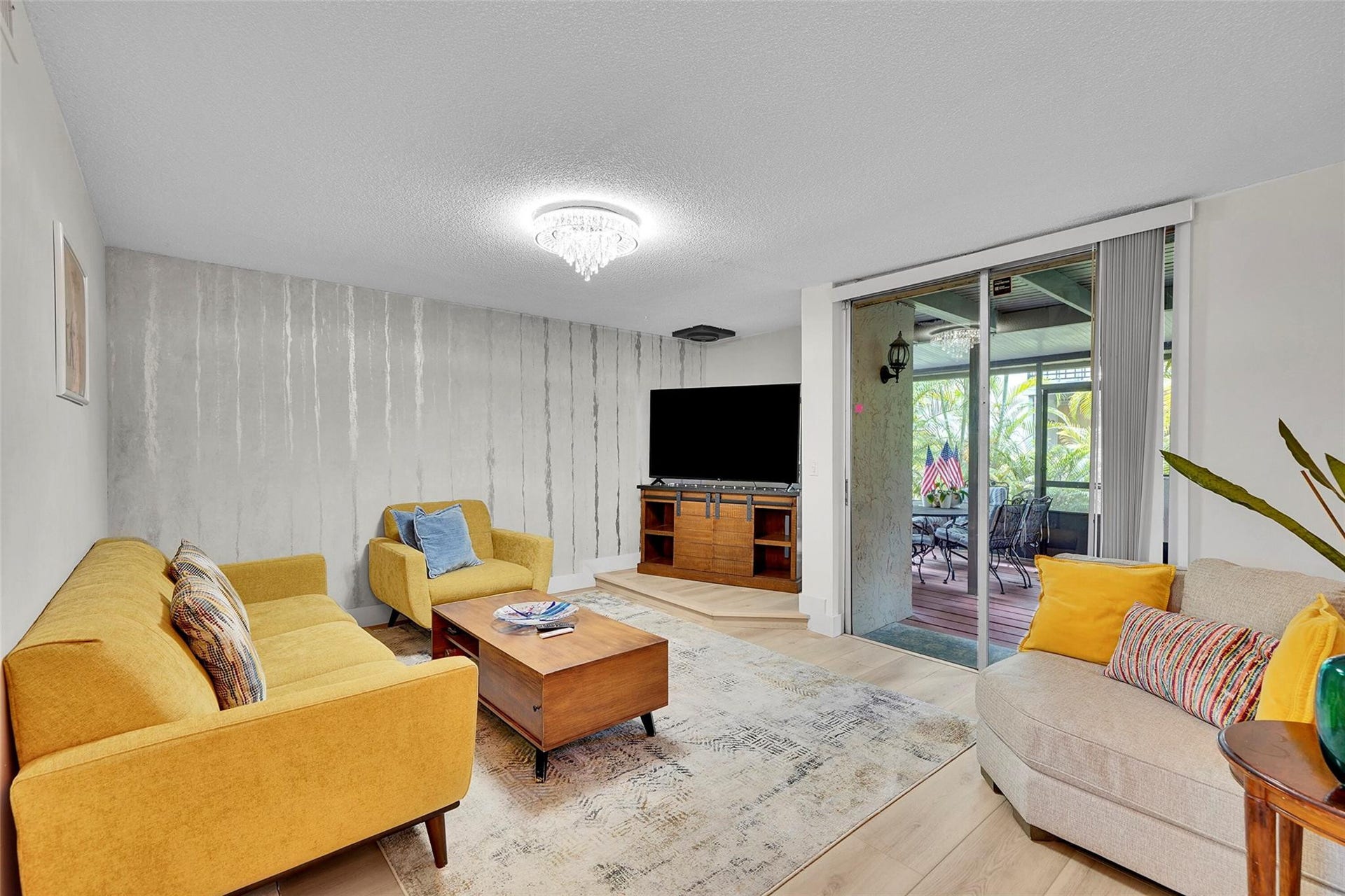 670 Kensington Place, #5B, Wilton Manors, FL 33305 Photo 6