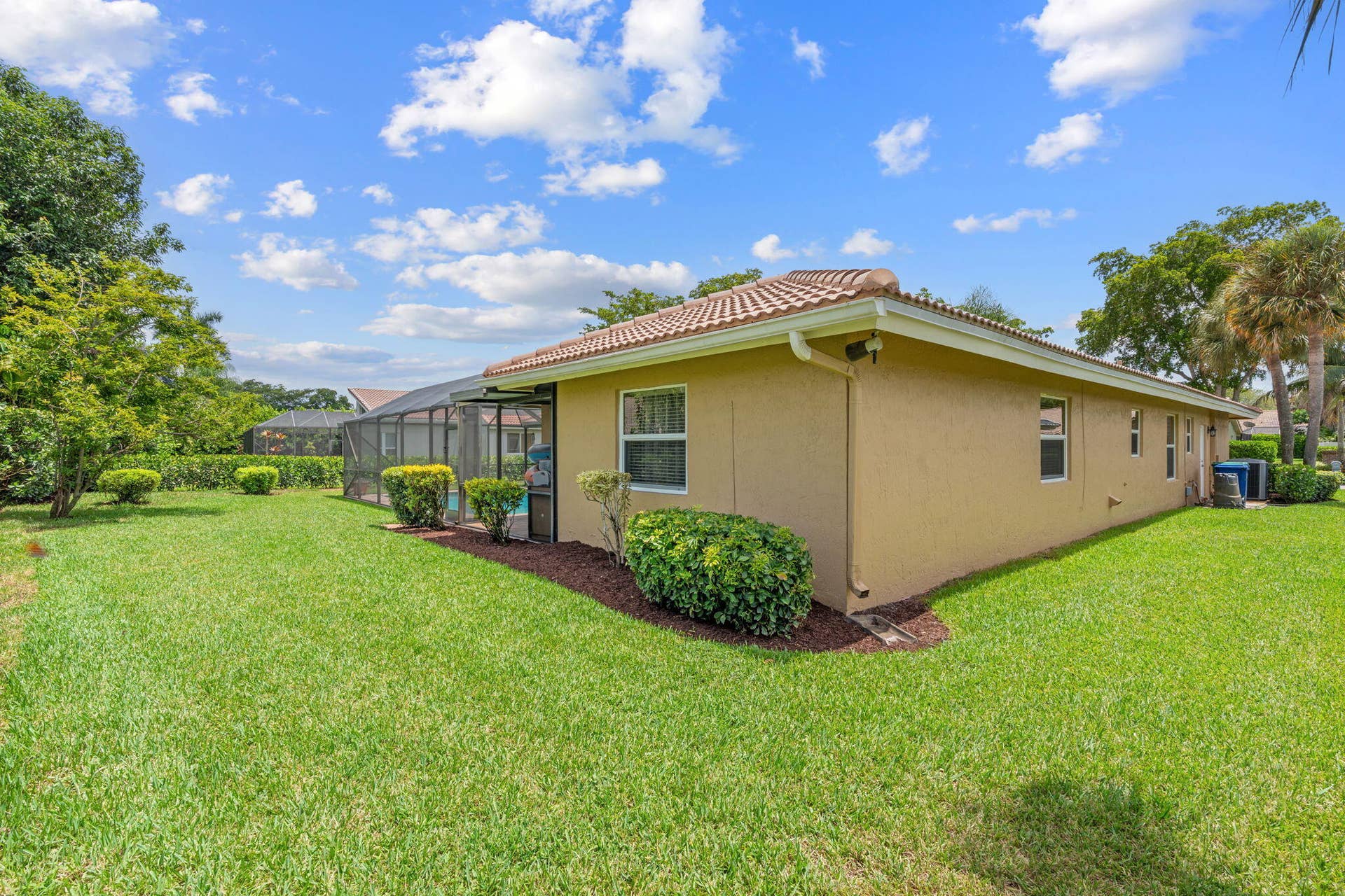 8663 NW 50TH Drive, Coral Springs, FL 33067 48-web-or-mls-8663 NW 50th Dr Coral Spri