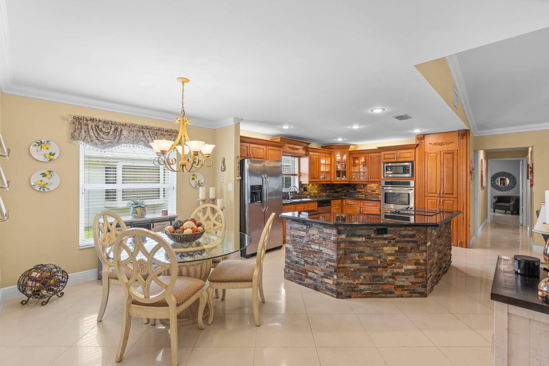 8663 NW 50TH Drive, Coral Springs, FL 33067 29-web-or-mls-8663 NW 50th Dr Coral Spri