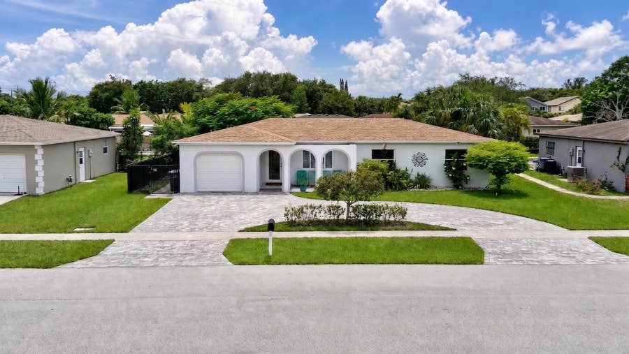 Property photo for 11122 Landsman Street, Boca Raton, FL