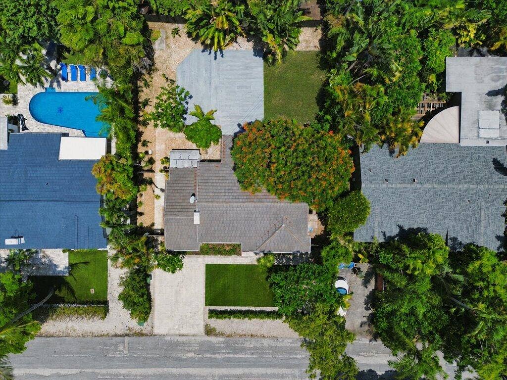 738 NE 16TH Avenue, Fort Lauderdale, FL 33304 Aerial View