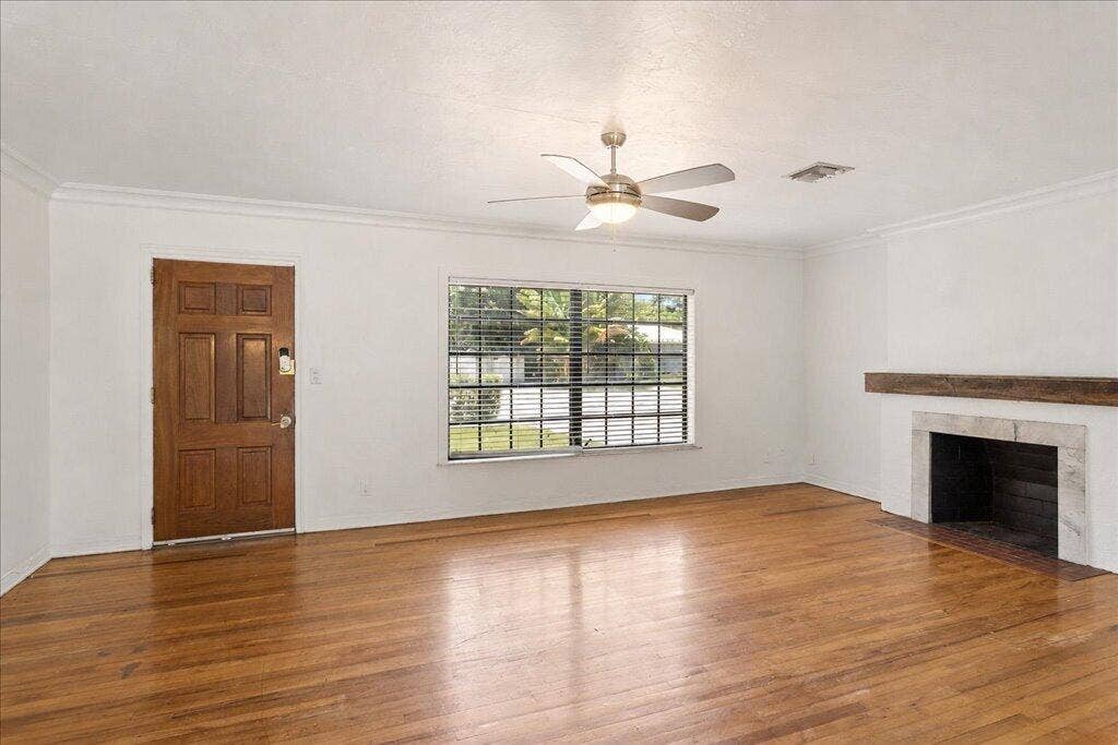 738 NE 16TH Avenue, Fort Lauderdale, FL 33304 Living Room