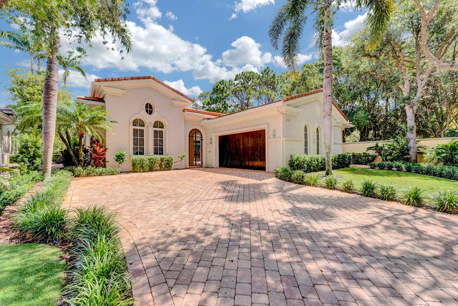 Property photo for 11317 Caladium Lane, Palm Beach Gardens, FL