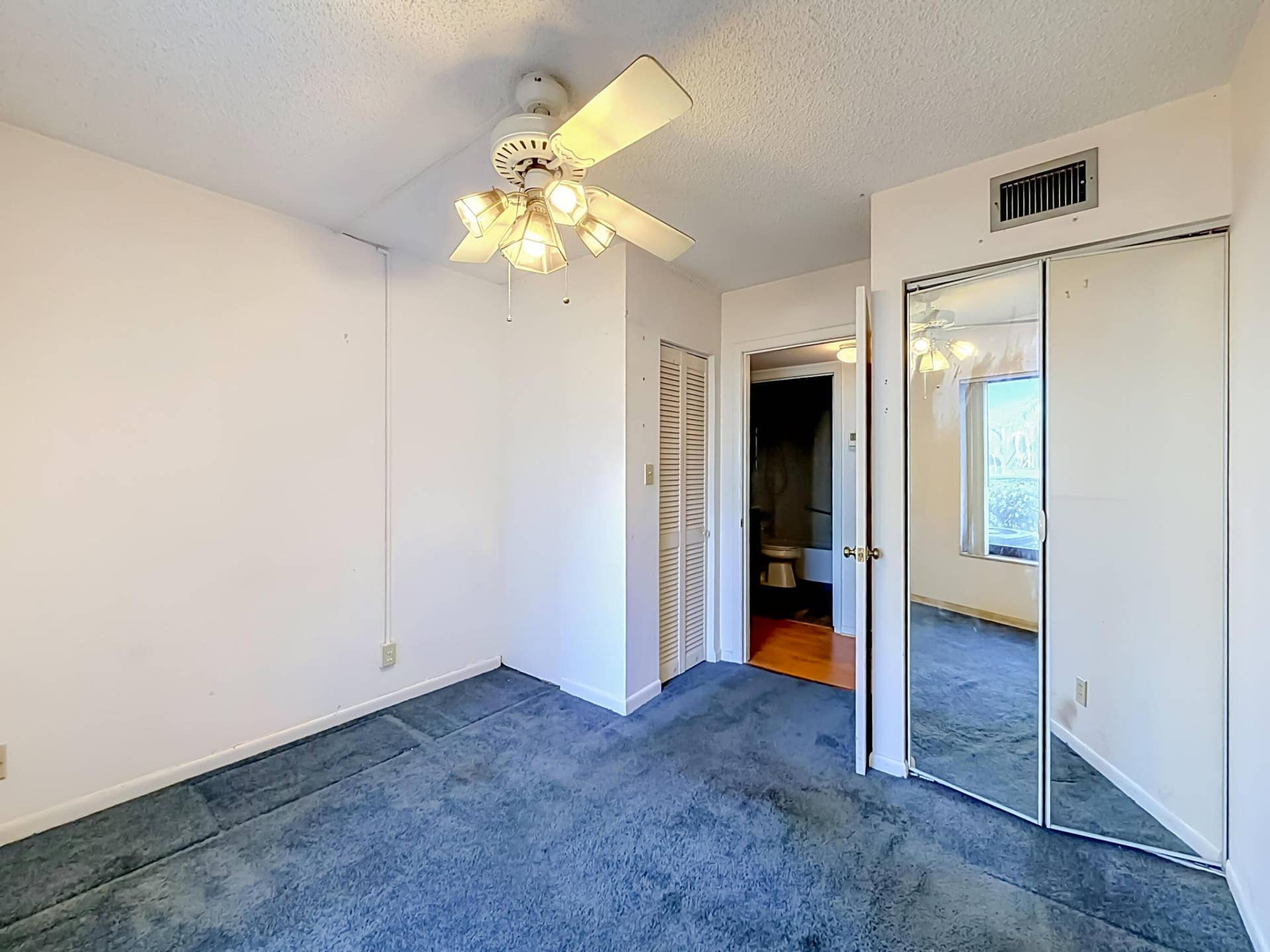 1104 Green Pine Boulevard #E1-52