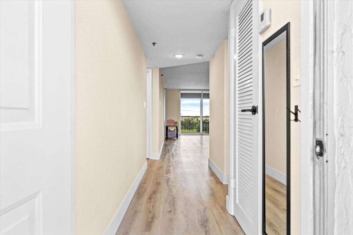 3100 W Rolling Hills Circle, #707, Davie, FL 33328 2