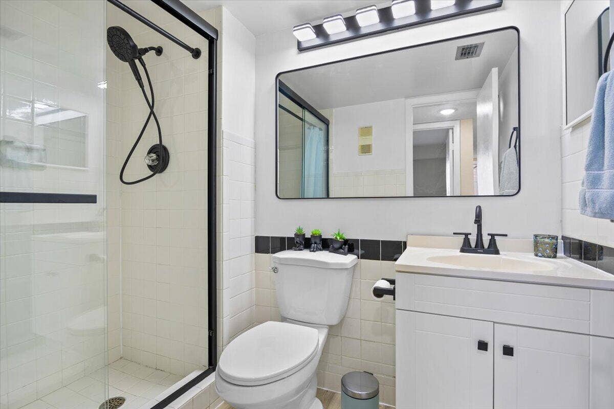 3100 W Rolling Hills Circle, #707, Davie, FL 33328 15
