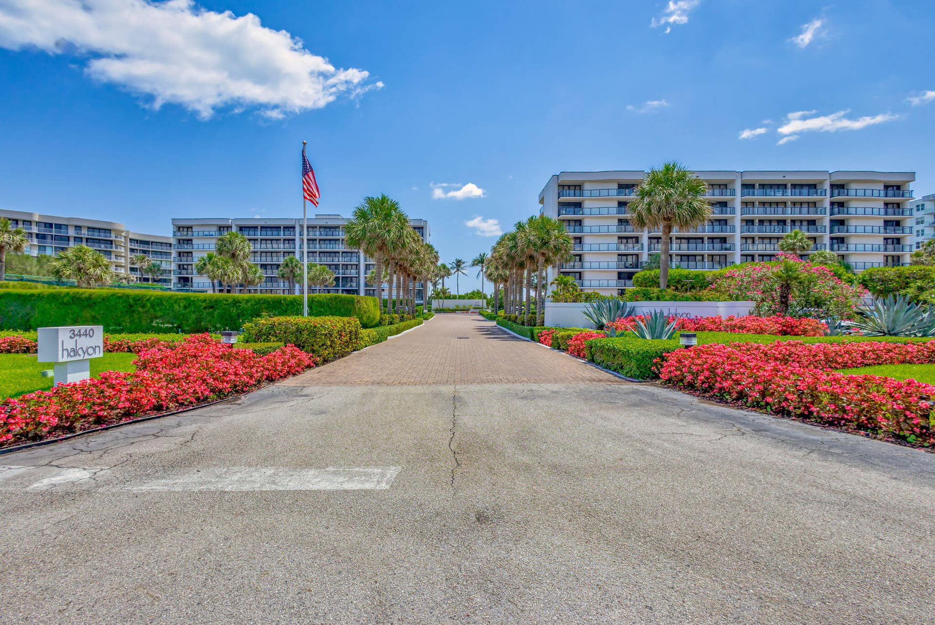 3440 S OCEAN Boulevard, #105S, Palm Beach, FL 33480 Driving home to Paradse